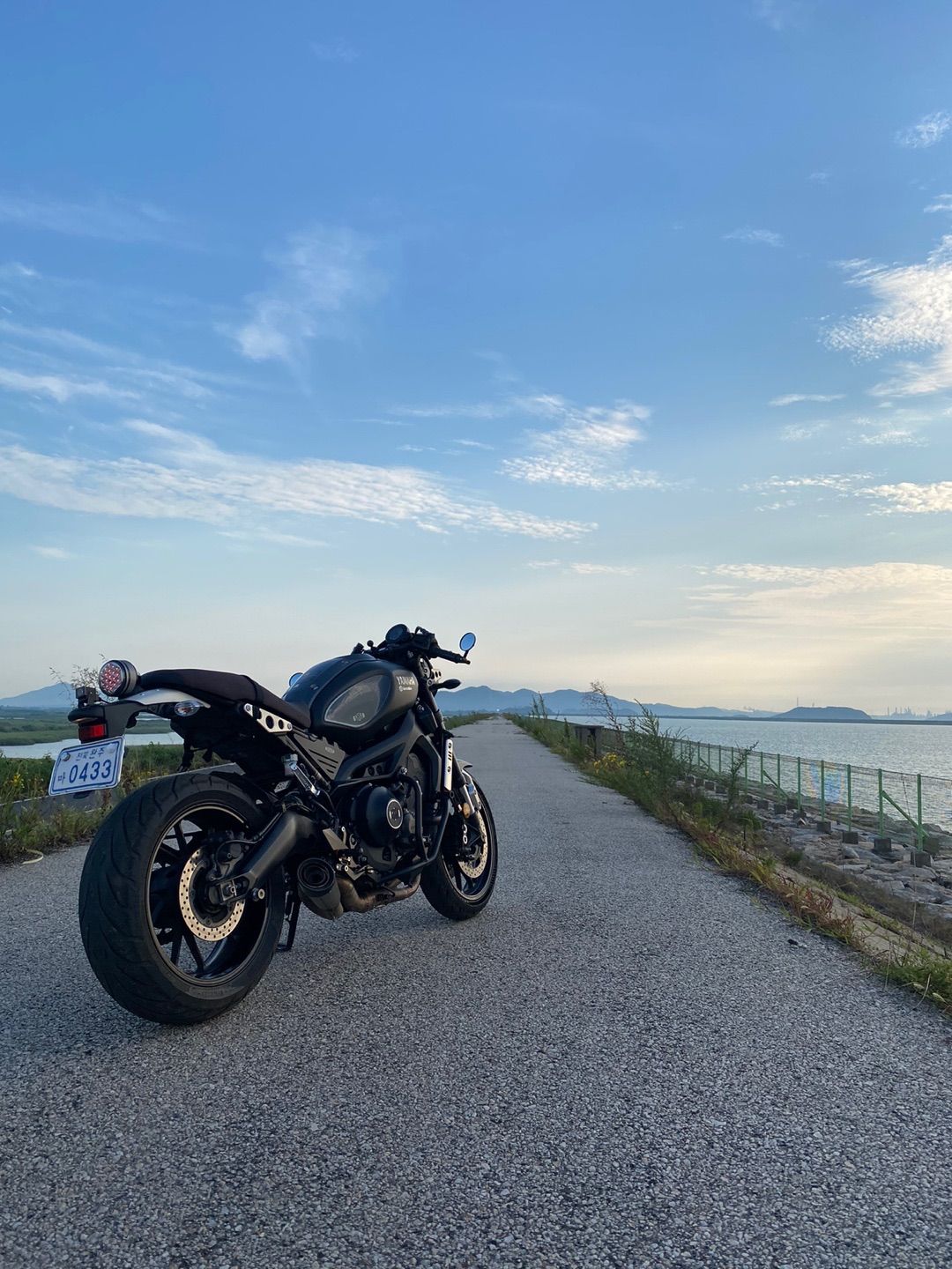 야마하 XSR 900 2018 블랙 사진 1