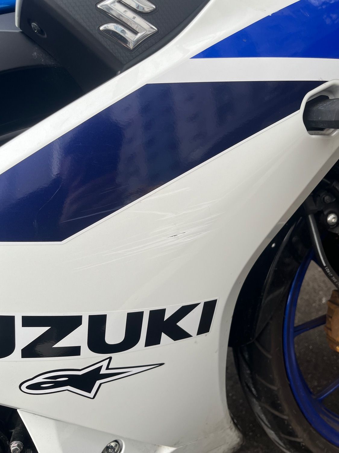 스즈키 GSX R 125 ABS more