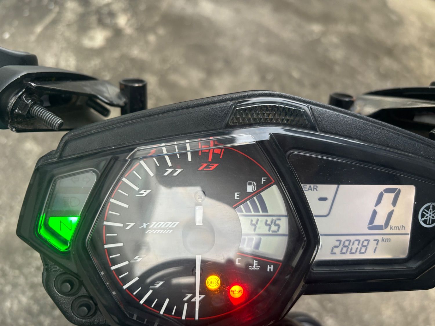 야마하 YZF R3 more