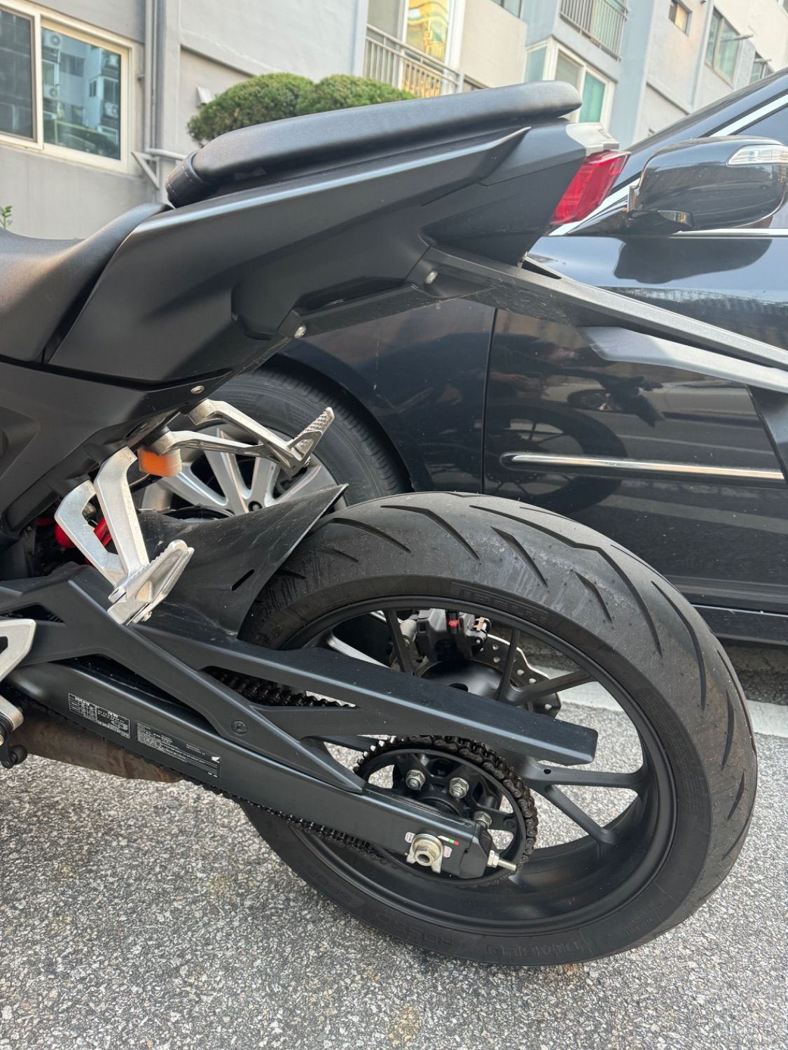 혼다 CB 125 R more