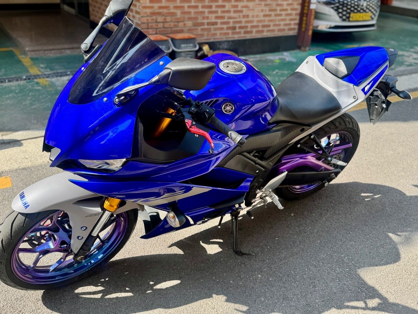 야마하 YZF R3 more