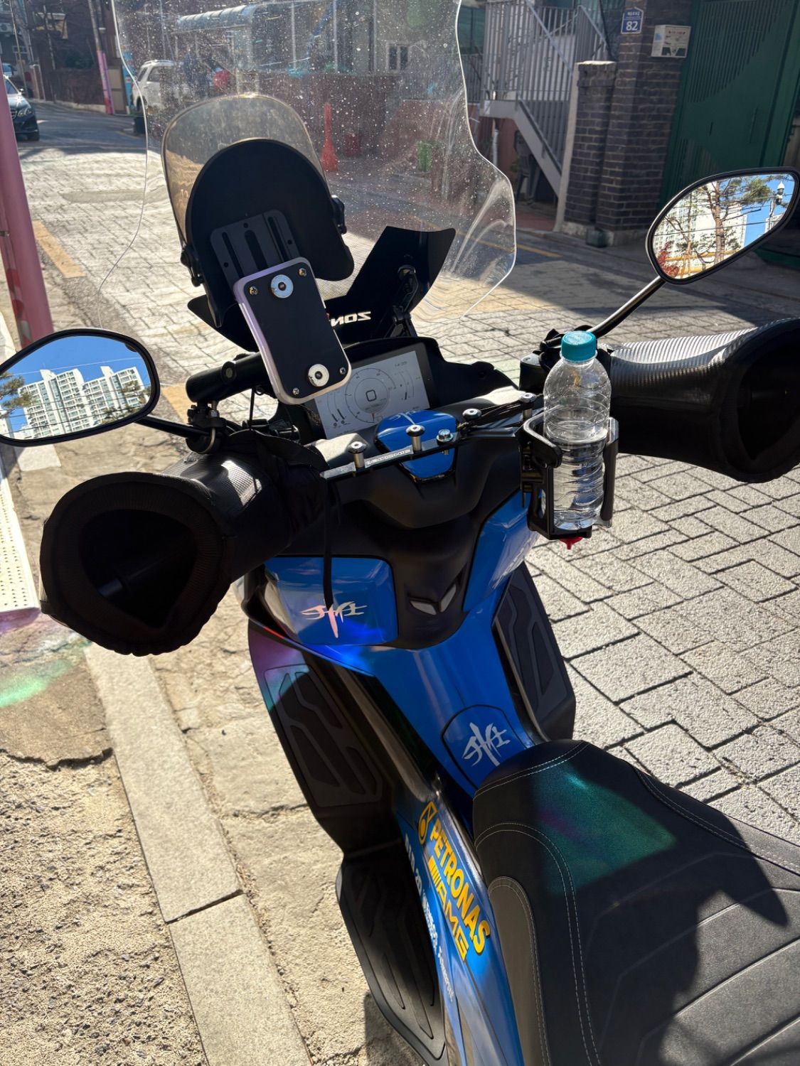 존테스 350 D thumb 2