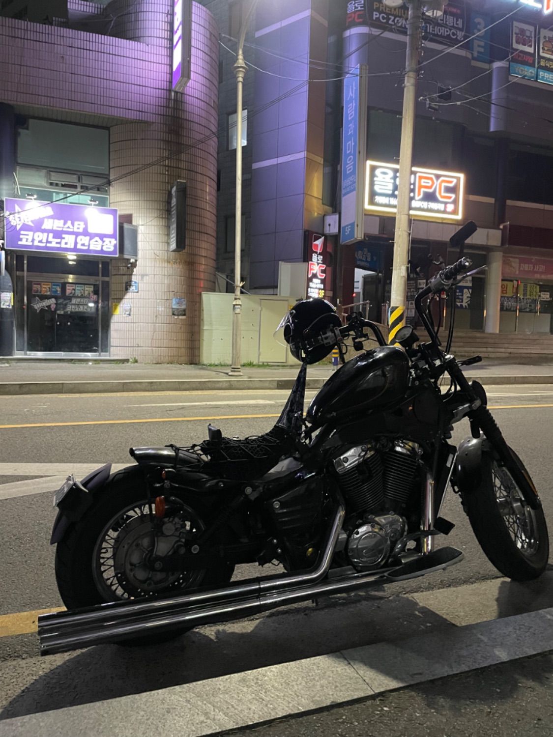 혼다 쉐도우 1100 more