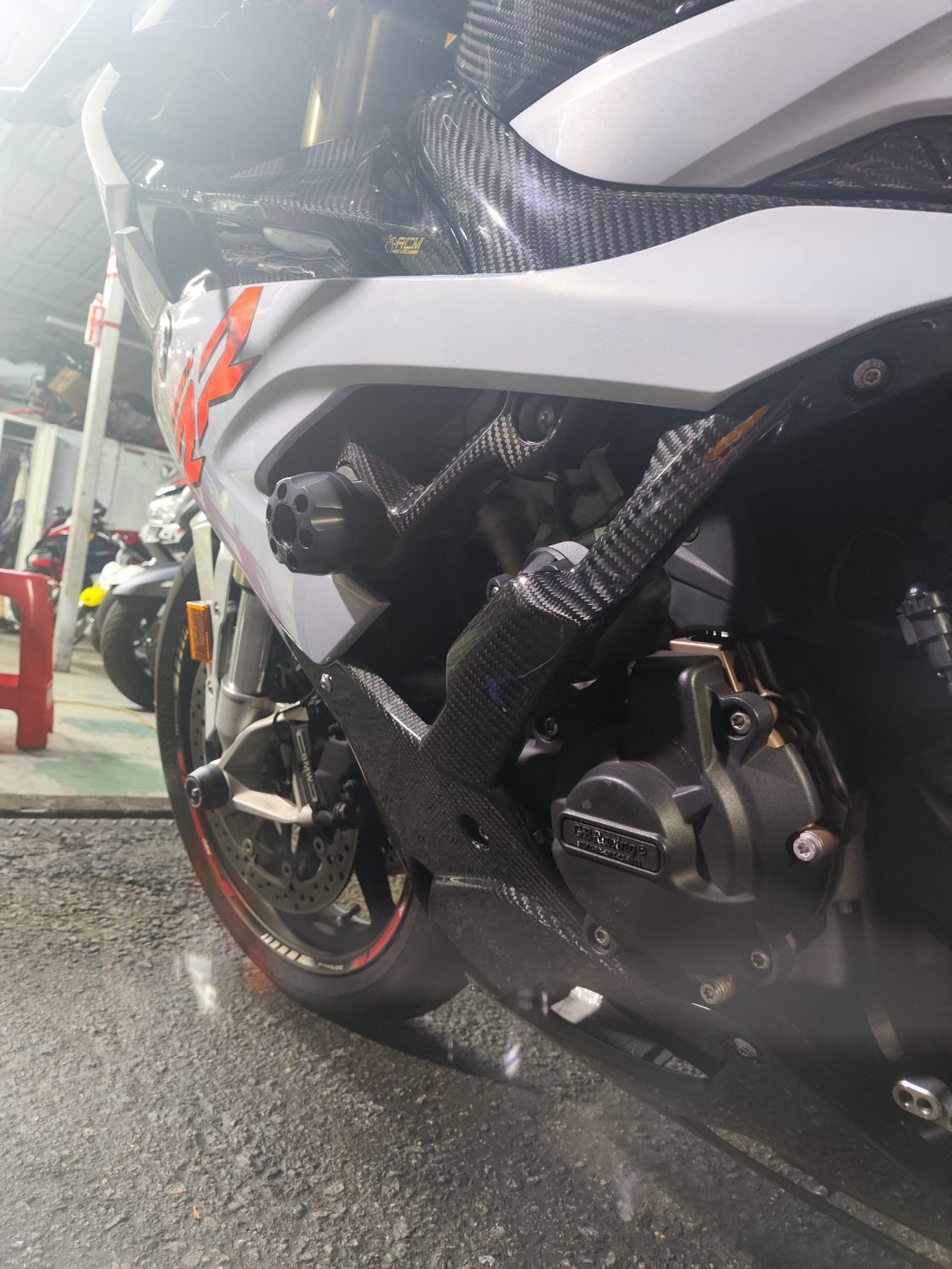BMW S 1000 RR 2020 화이트 사진 7