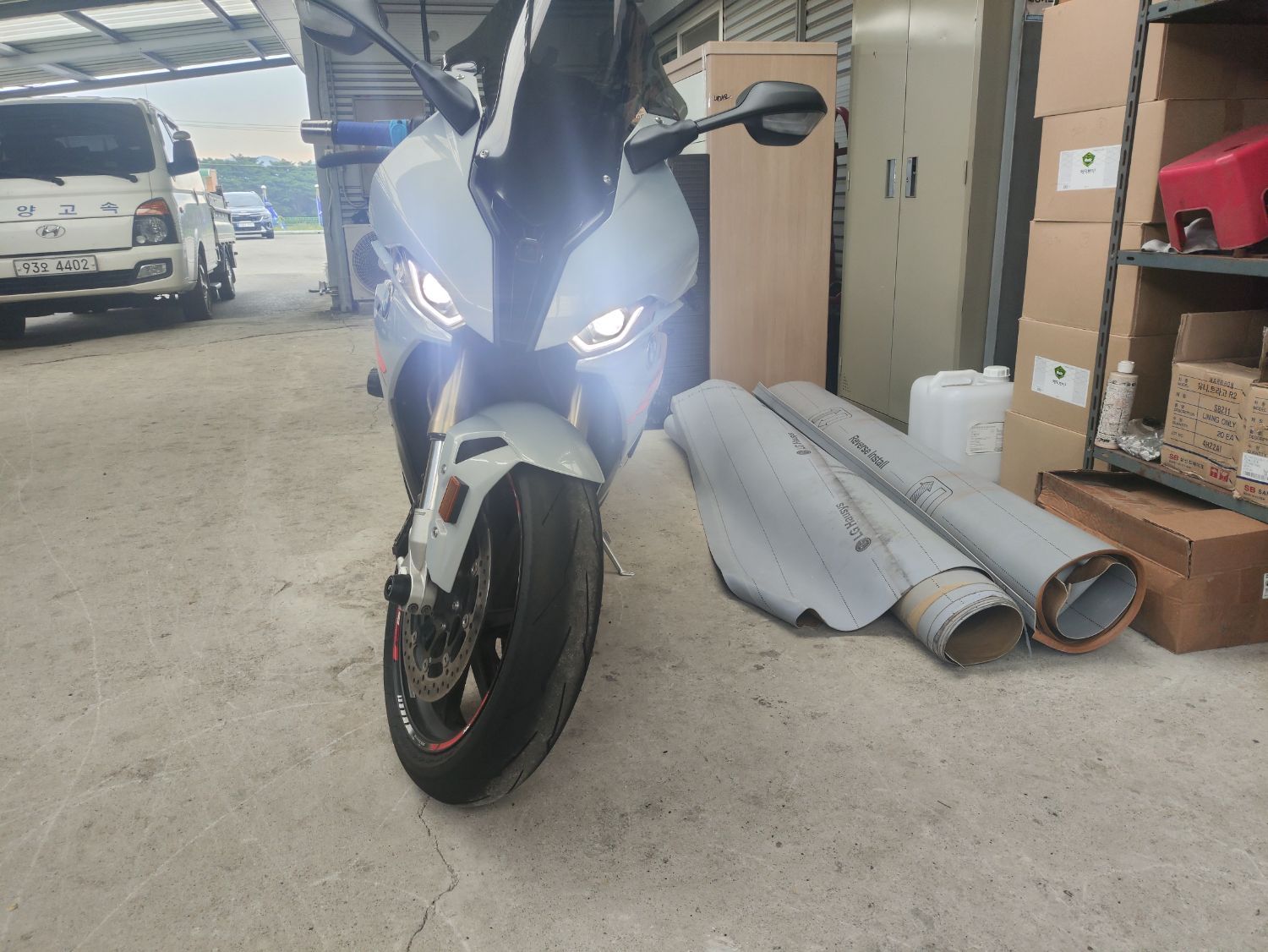 BMW S 1000 RR 2020 화이트 사진 1