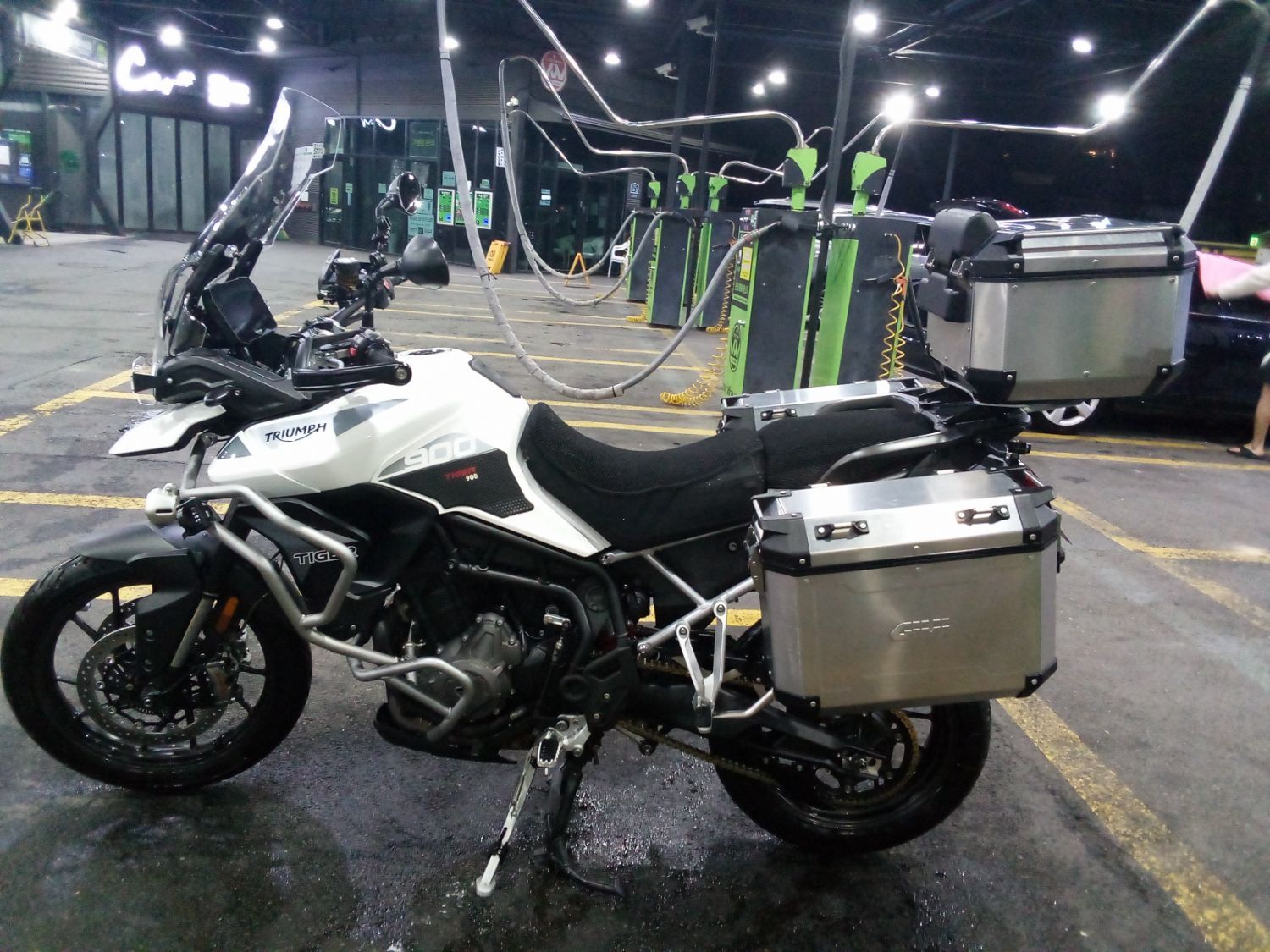 트라이엄프 타이거 900 GT 프로 main