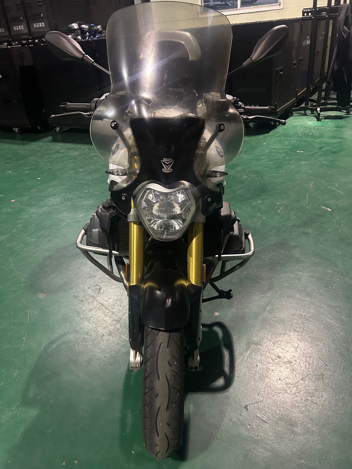 BMW R 1200 R thumb 2