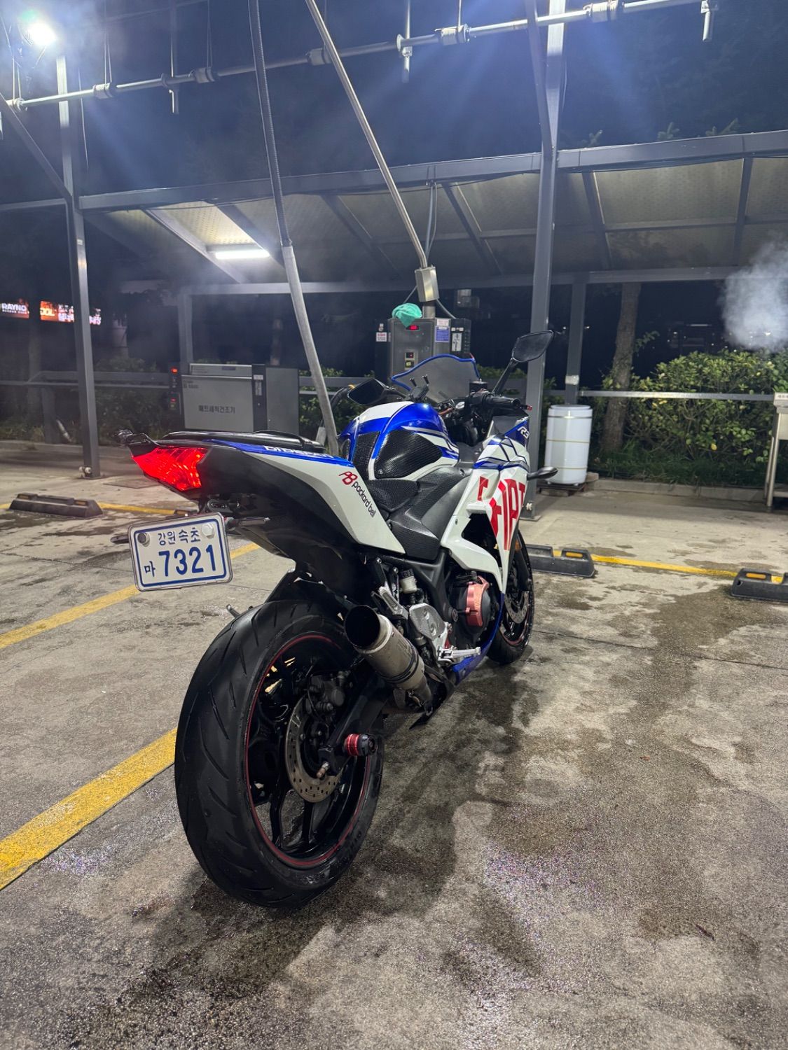 야마하 YZF R3 more
