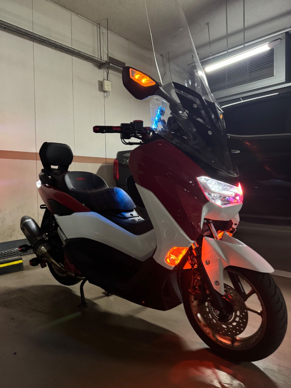 야마하 NMAX 125 more