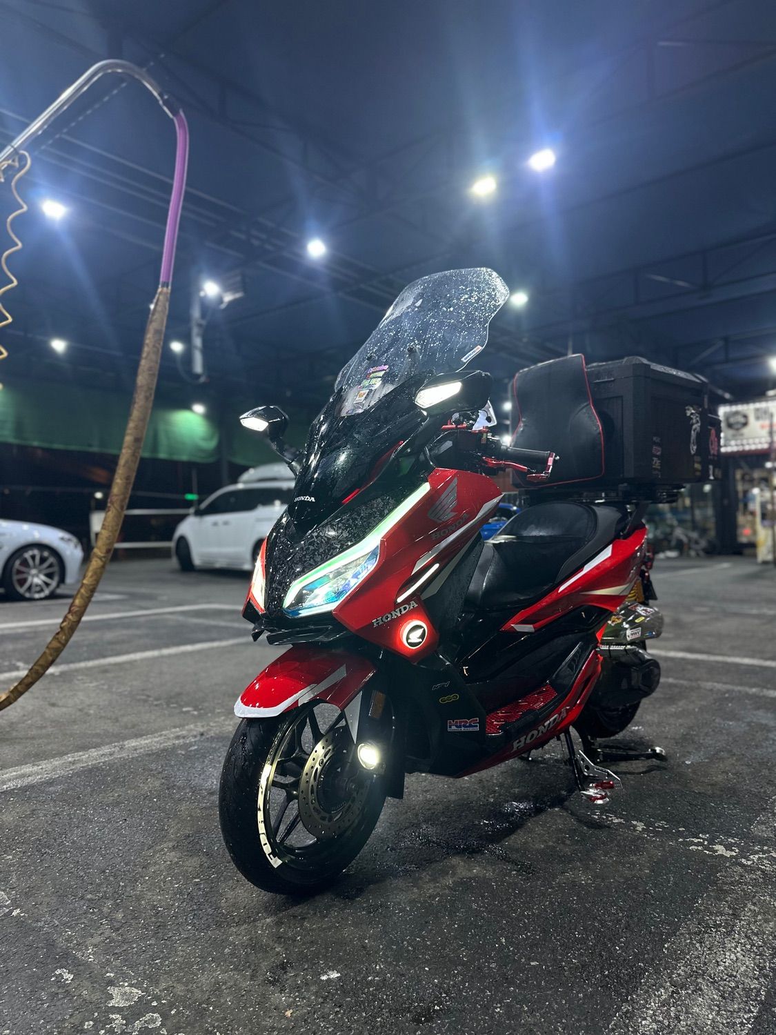 혼다 포르자 350 more