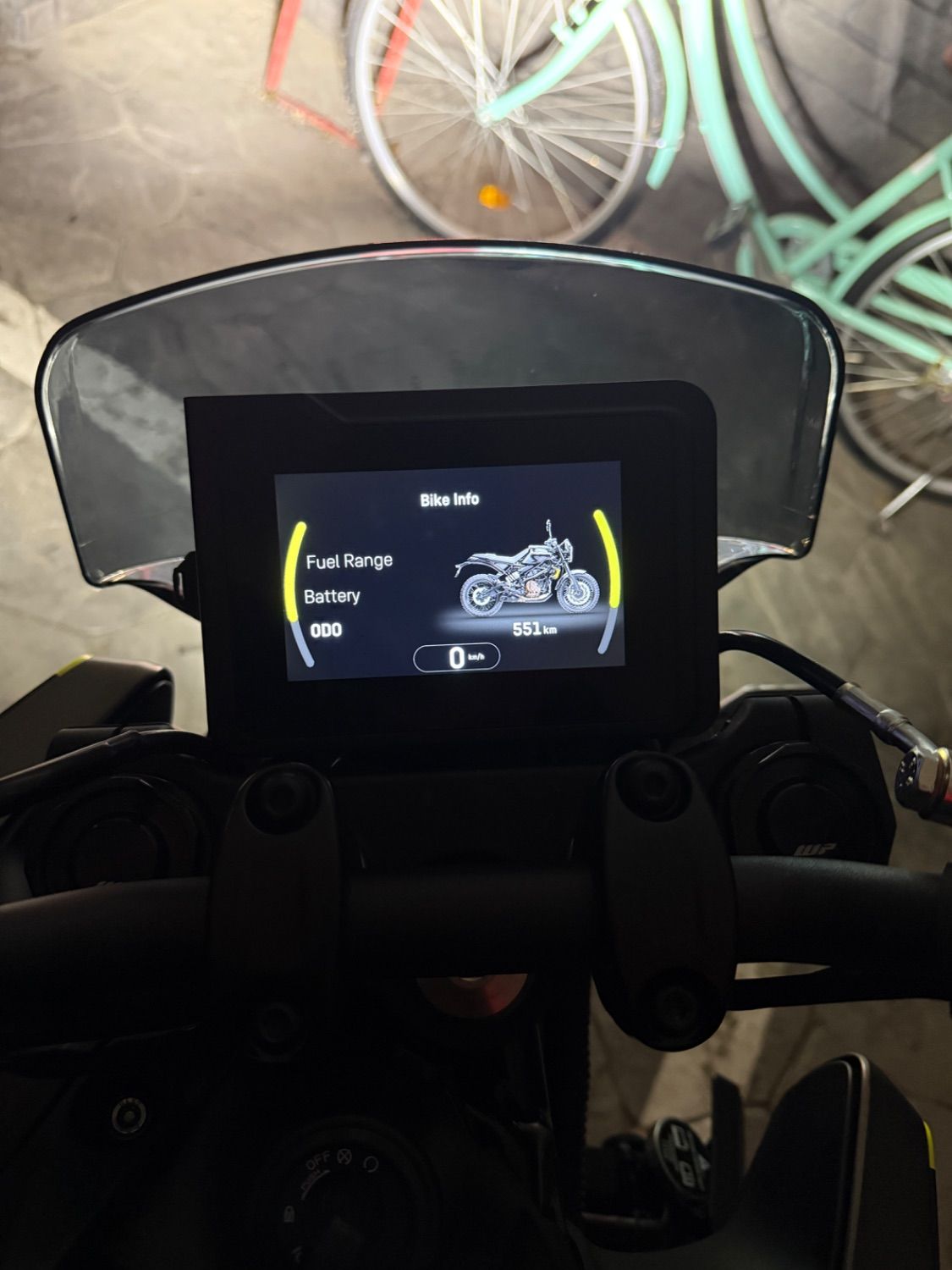 허스크바나 스바르트필렌 125 thumb 2