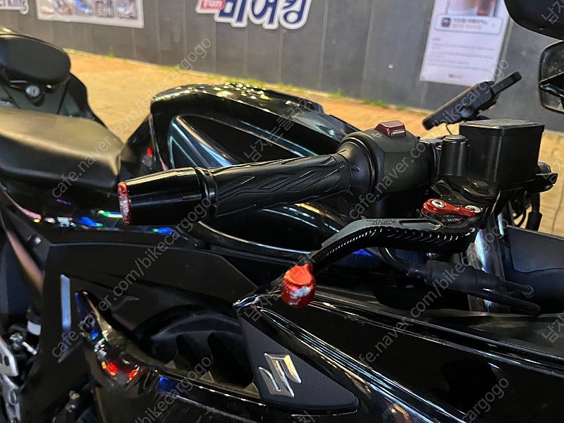 스즈키 GSX R 125 ABS more