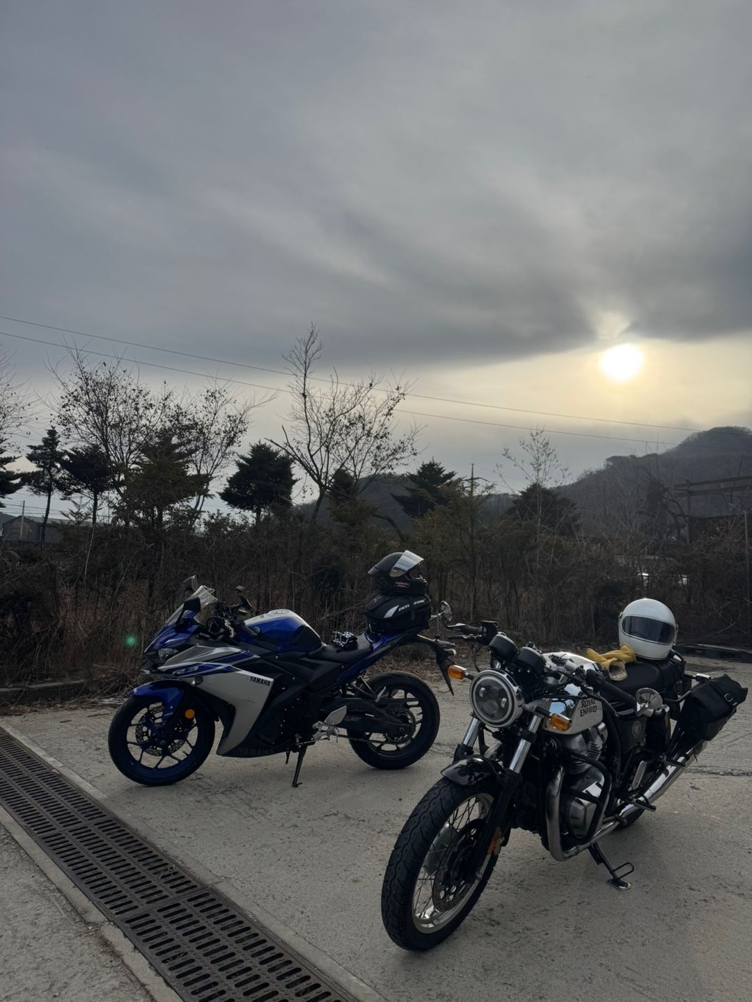 야마하 YZF R3 thumb 2