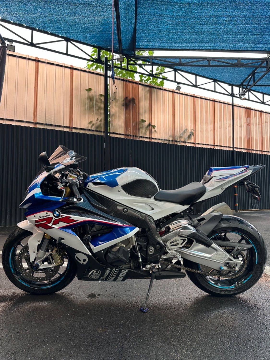BMW S 1000 RR more