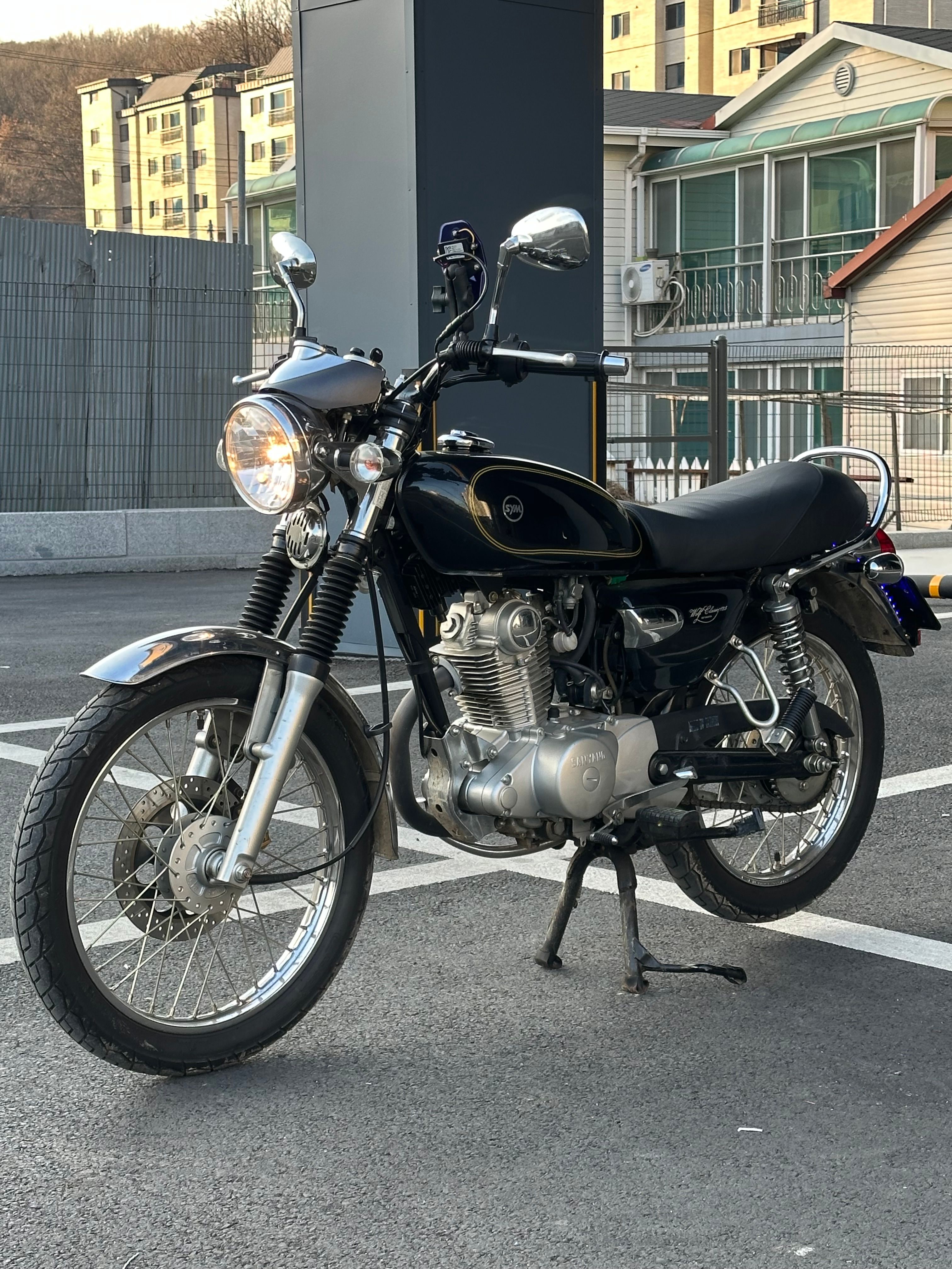 SYM 울프 125 thumb 2