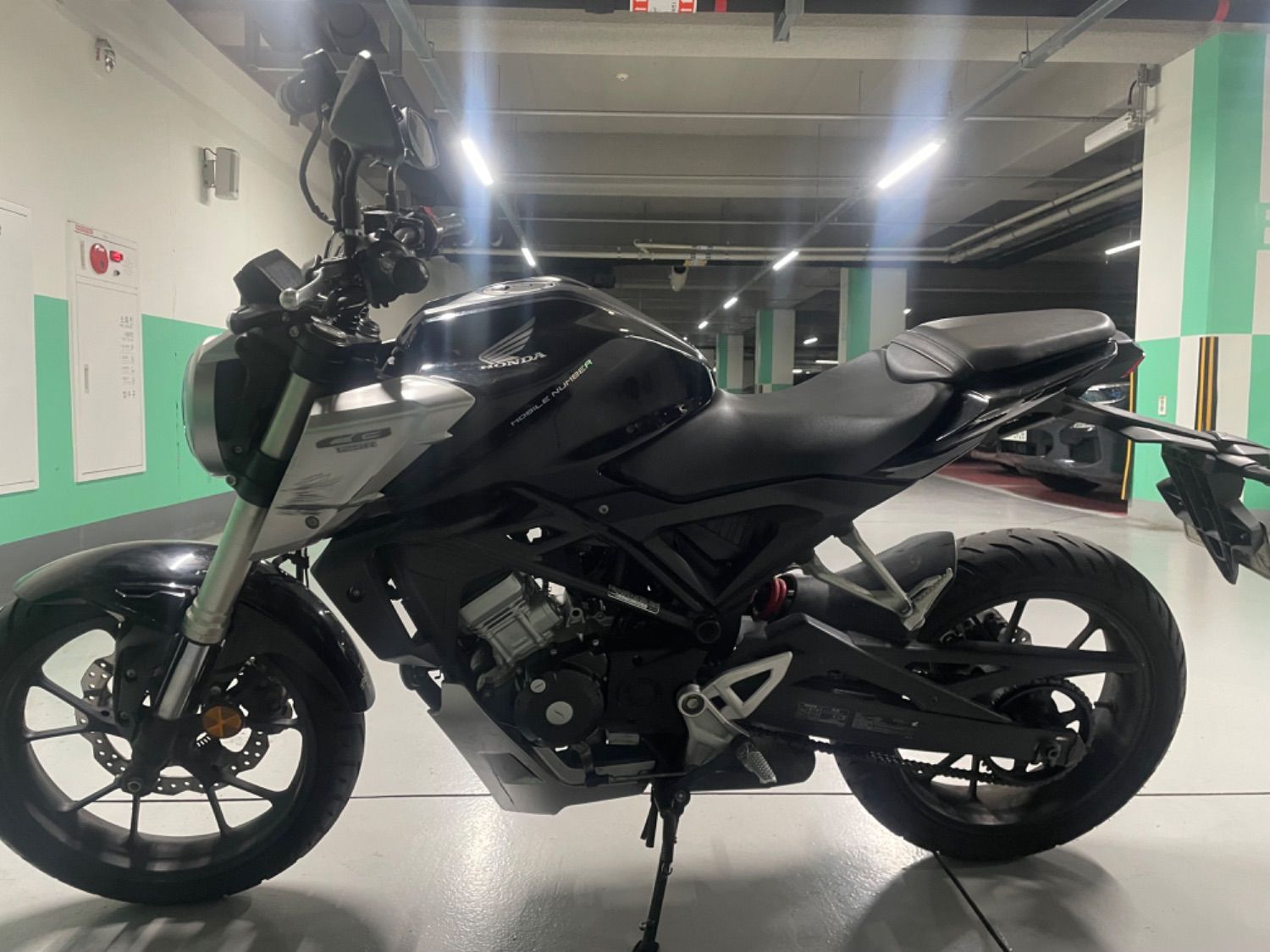 혼다 CB 125 R more