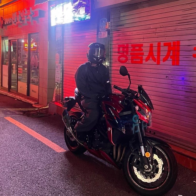 스즈키 GSX S 750 thumb 2