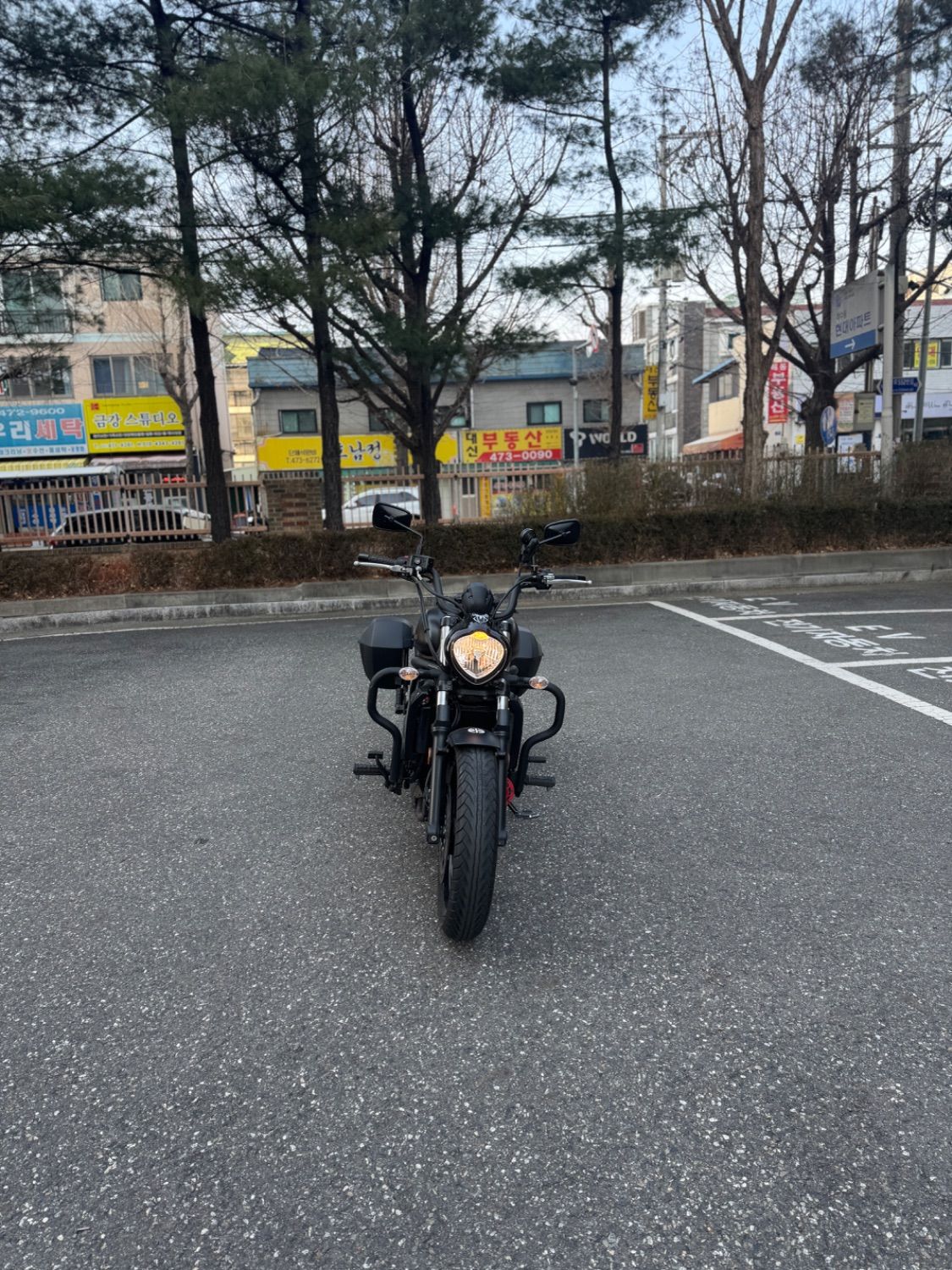 가와사키 발칸 650 ABS 2023 블랙 사진 3
