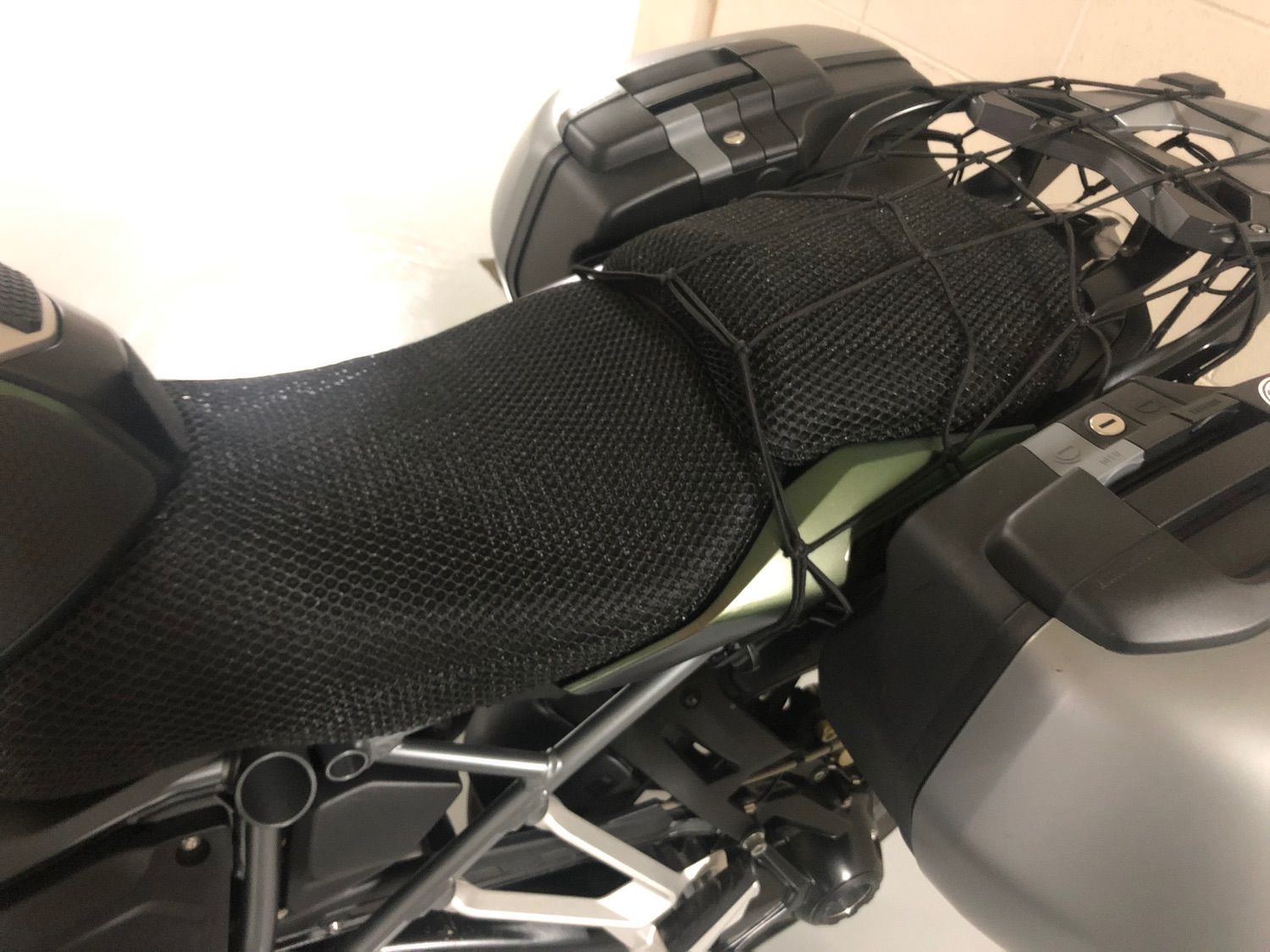 BMW R 1200 R 2015 그린 사진 3