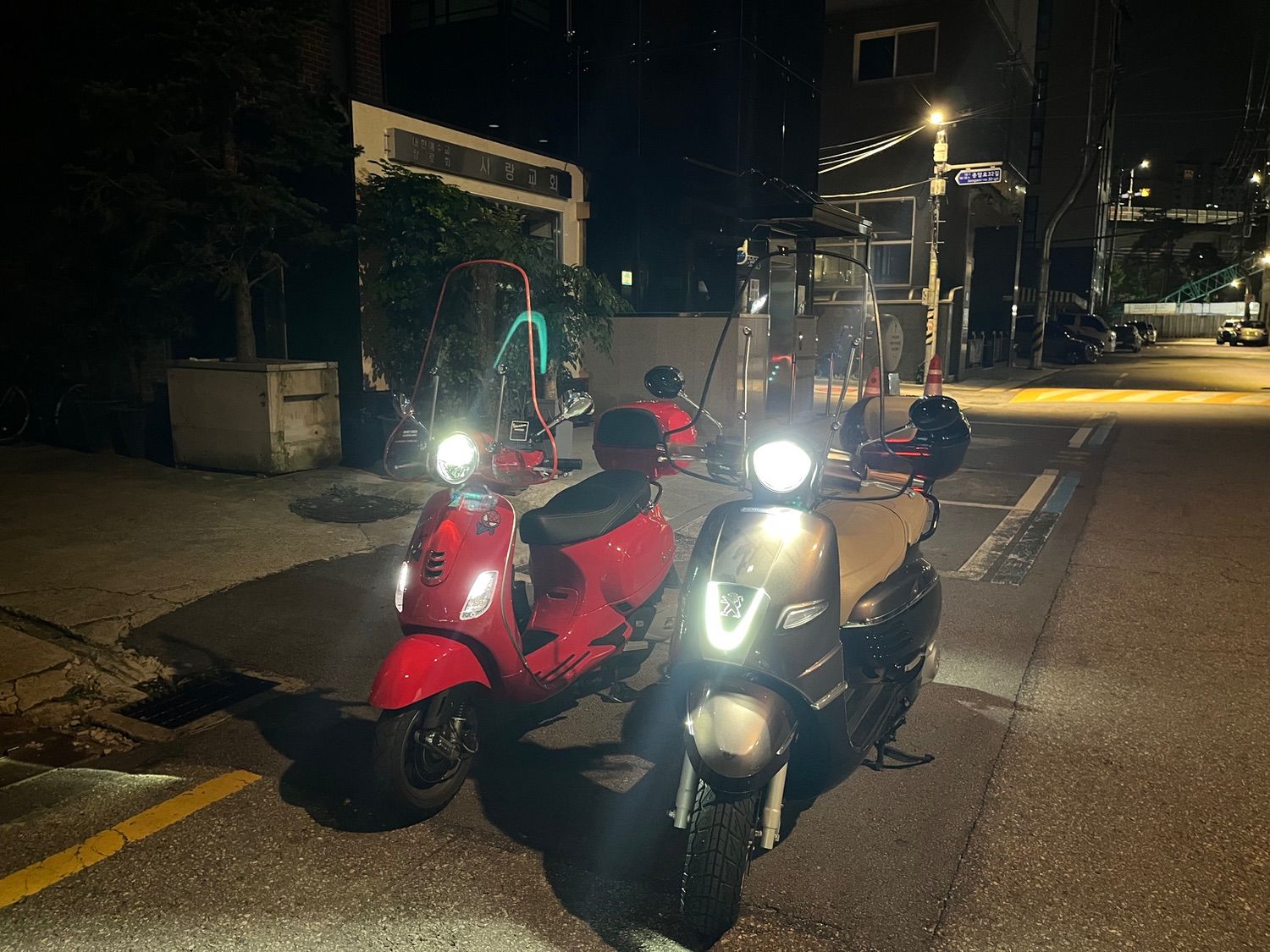 베스파 LX 125 more