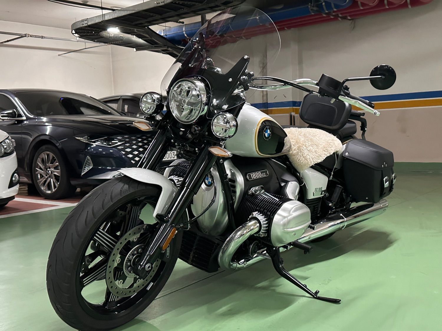 BMW R 18 클래식 2023 베이지