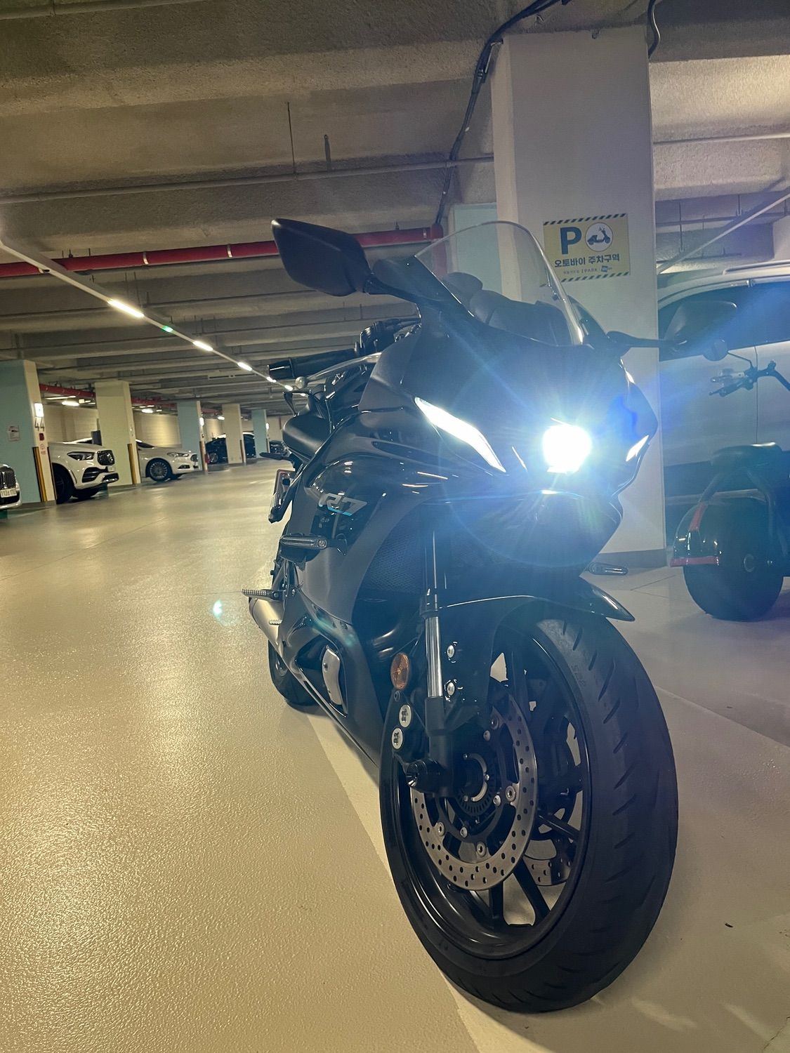 야마하 YZF R7 thumb 2
