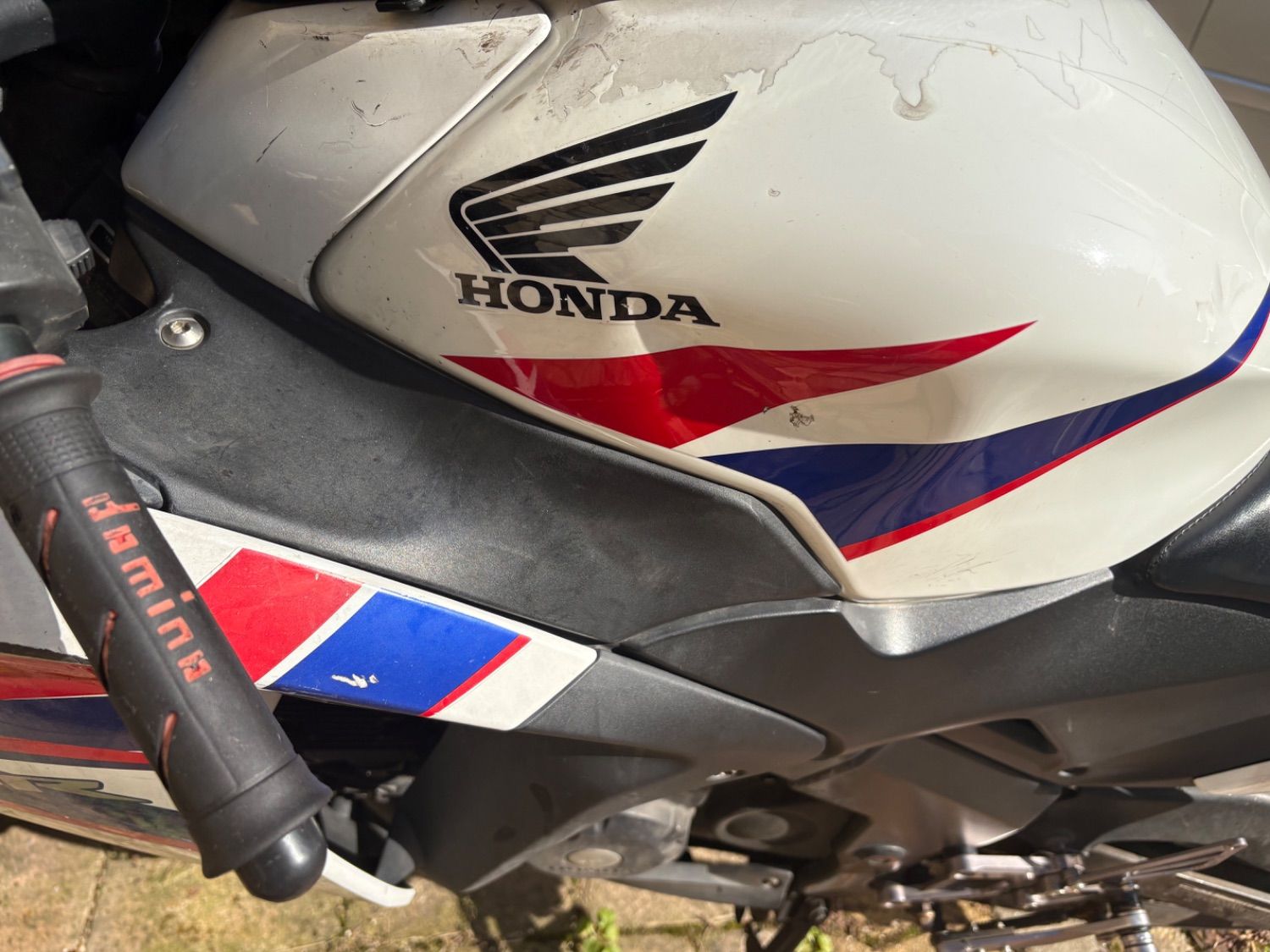 혼다 CBR 125 R more