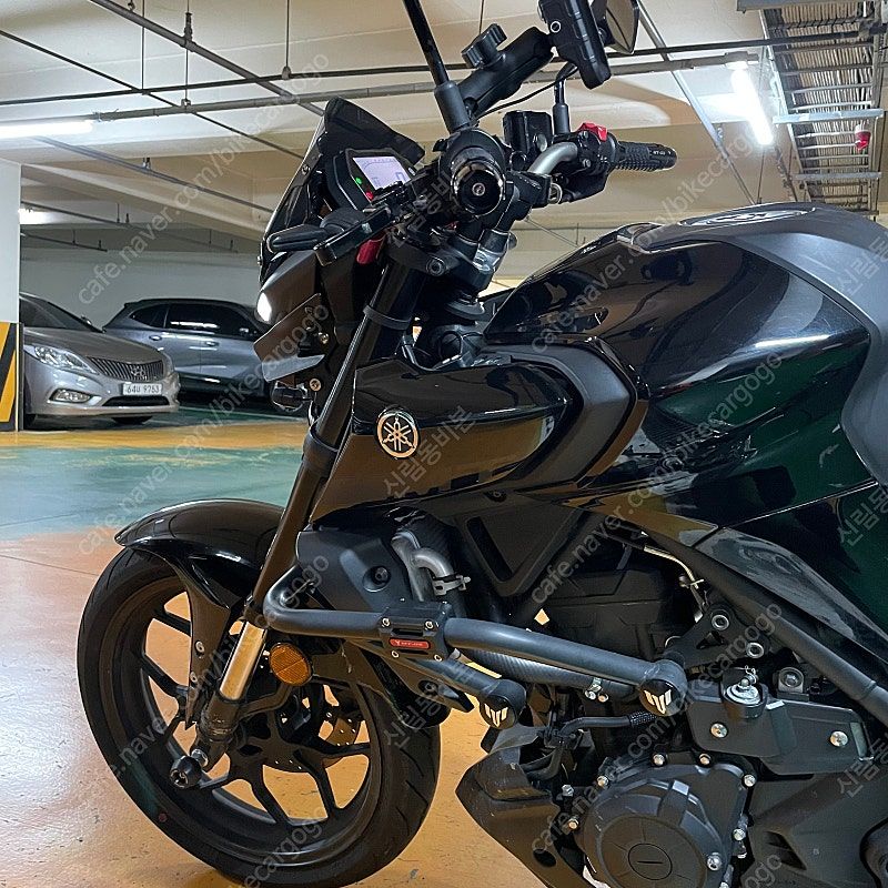 야마하 MT 03 thumb 2