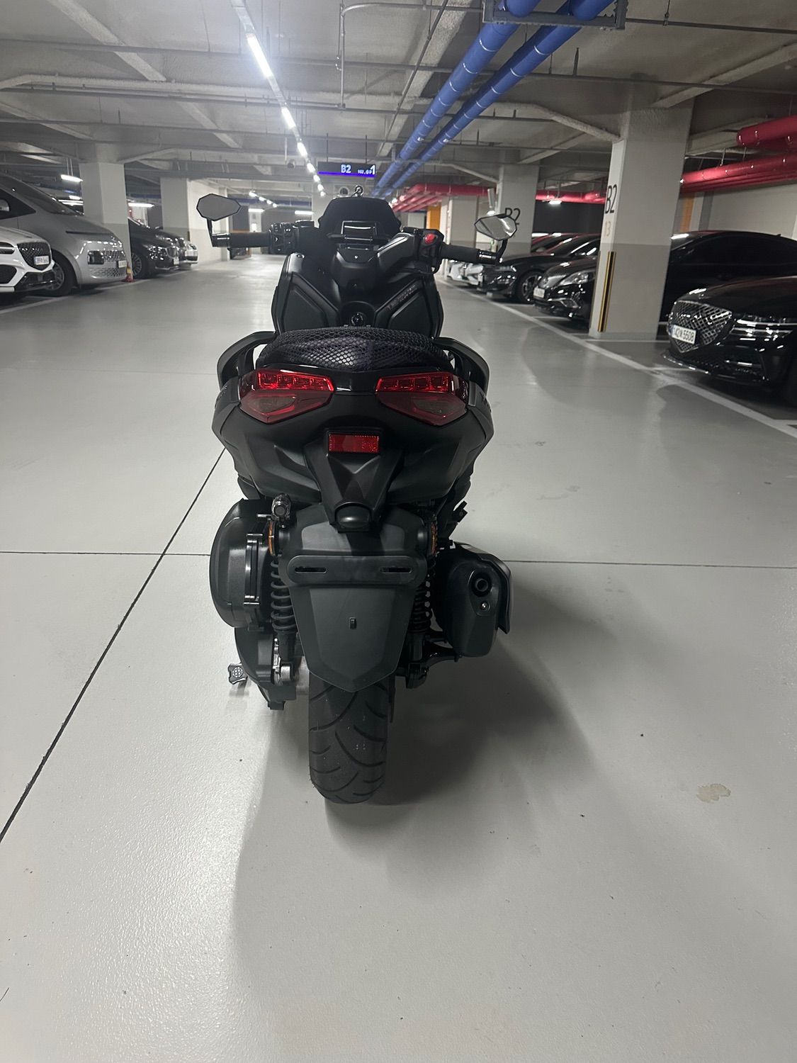 야마하 XMAX 300 ABS more