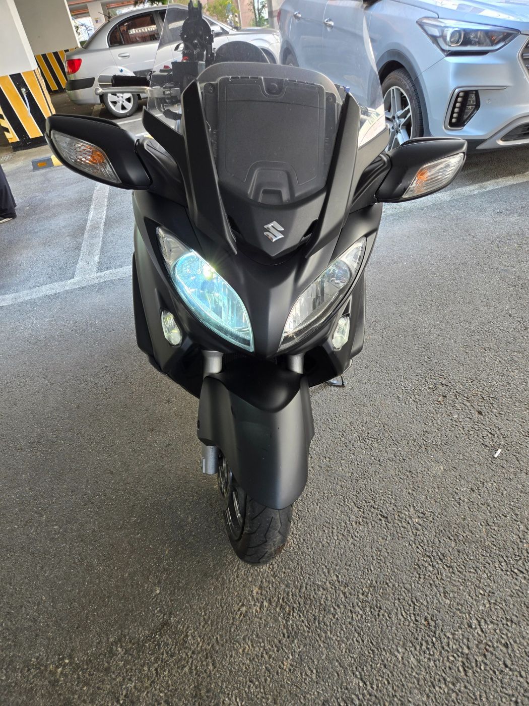 스즈키 버그만 650 익스큐티브 more