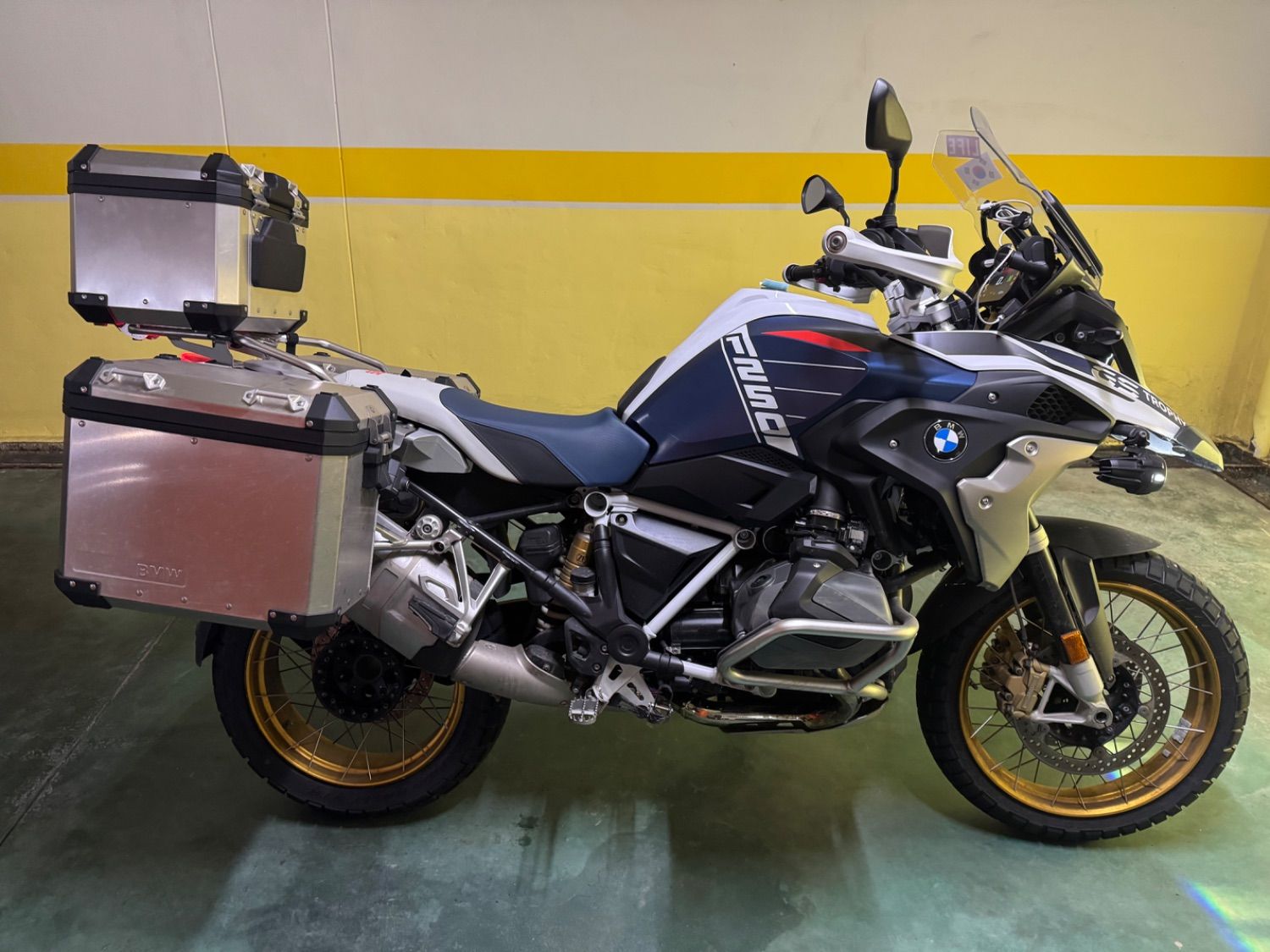 BMW R 1250 GS 2023 화이트 사진 1