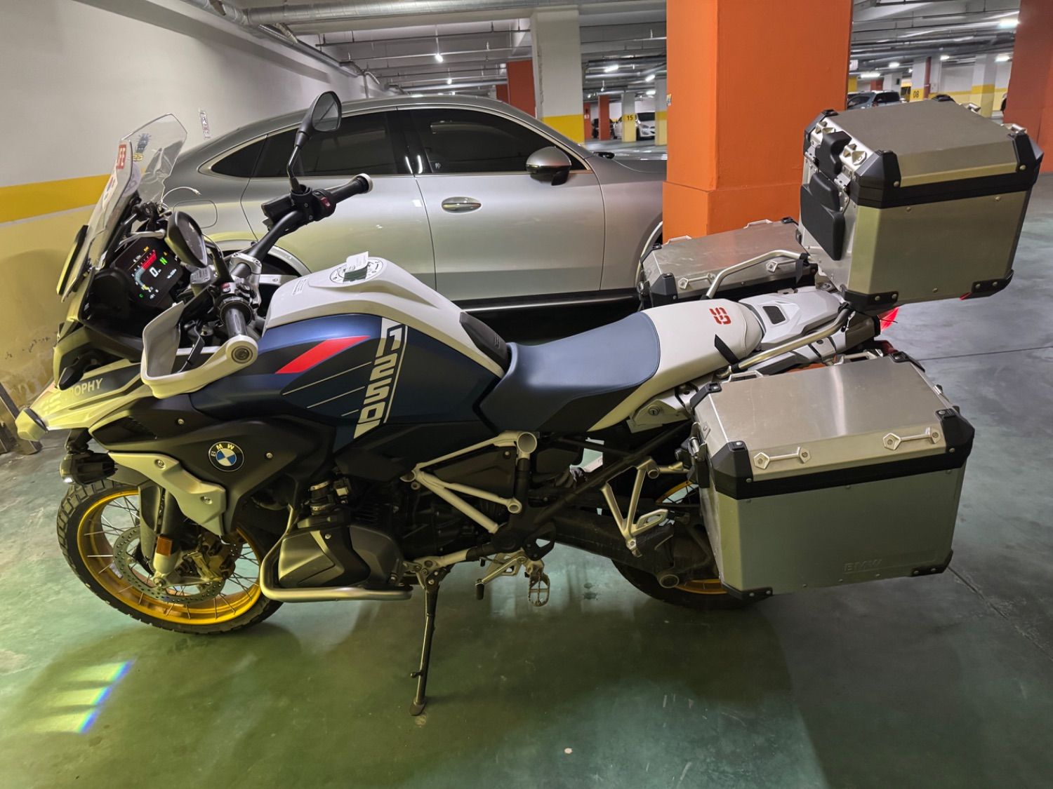 BMW R 1250 GS 2023 화이트 사진 2