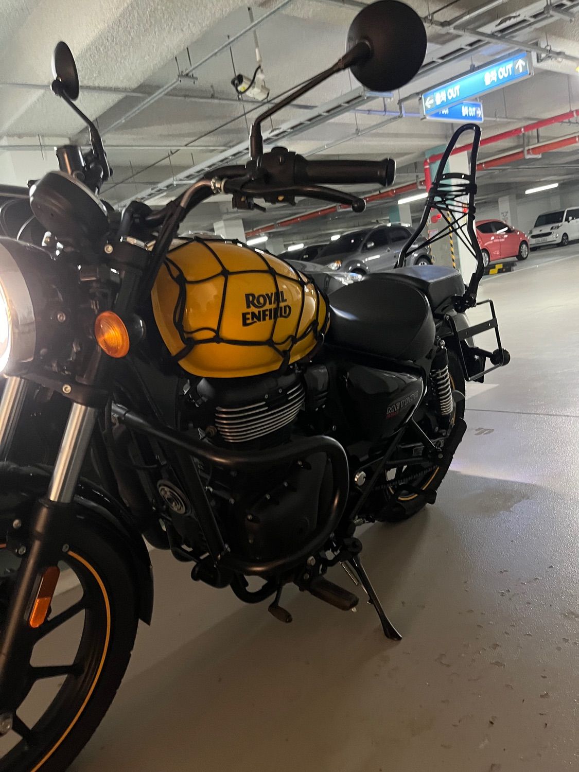 로얄엔필드 메테오 350 thumb 2