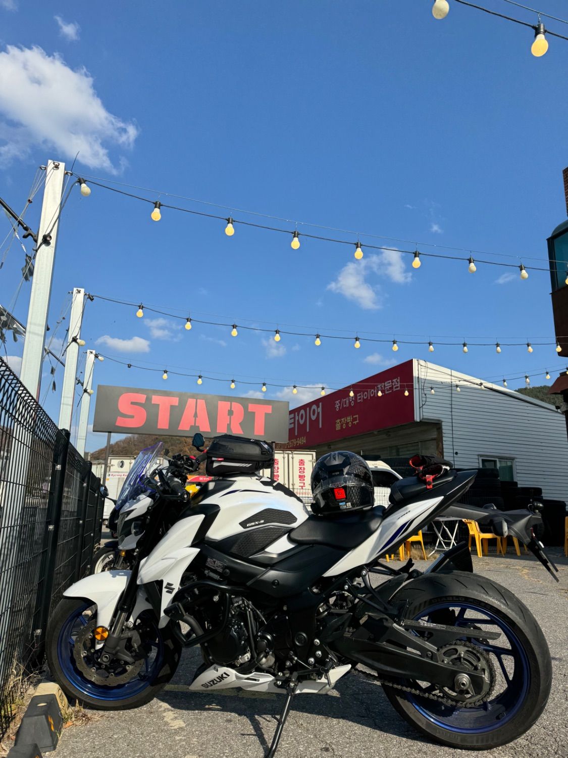 스즈키 GSX S 750 thumb 2