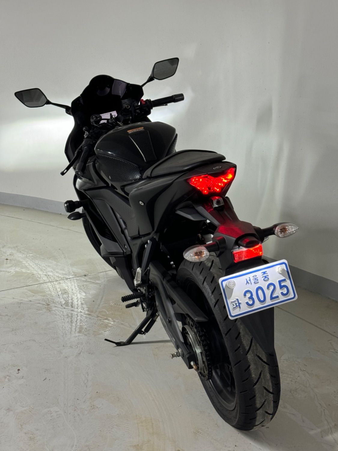 야마하 YZF R3 more