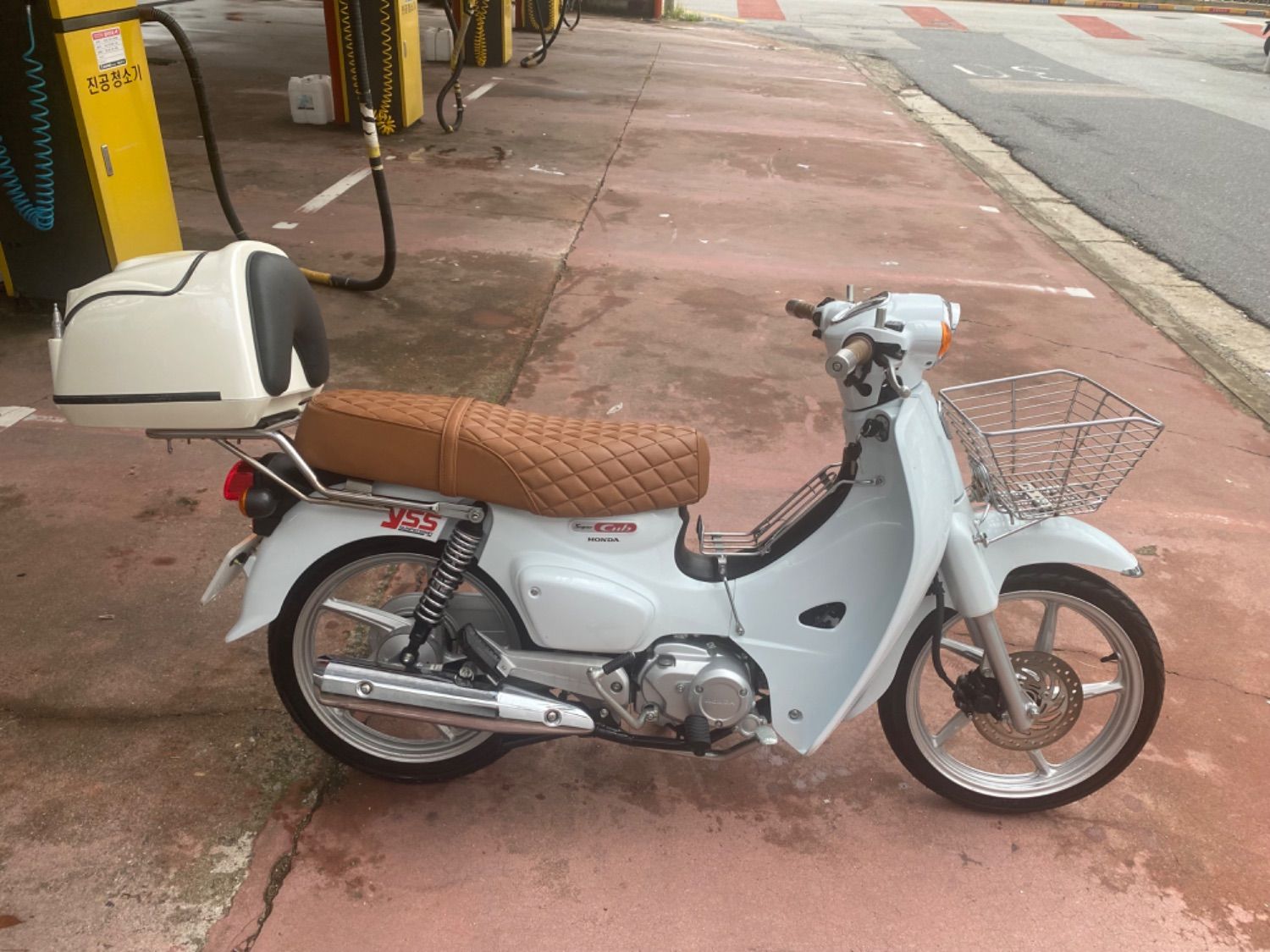 혼다 슈퍼 커브 110 more