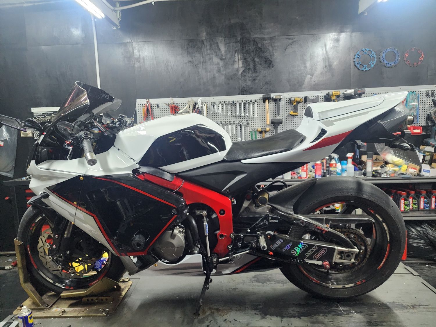 혼다 CBR 600 RR 2004 화이트 사진 2