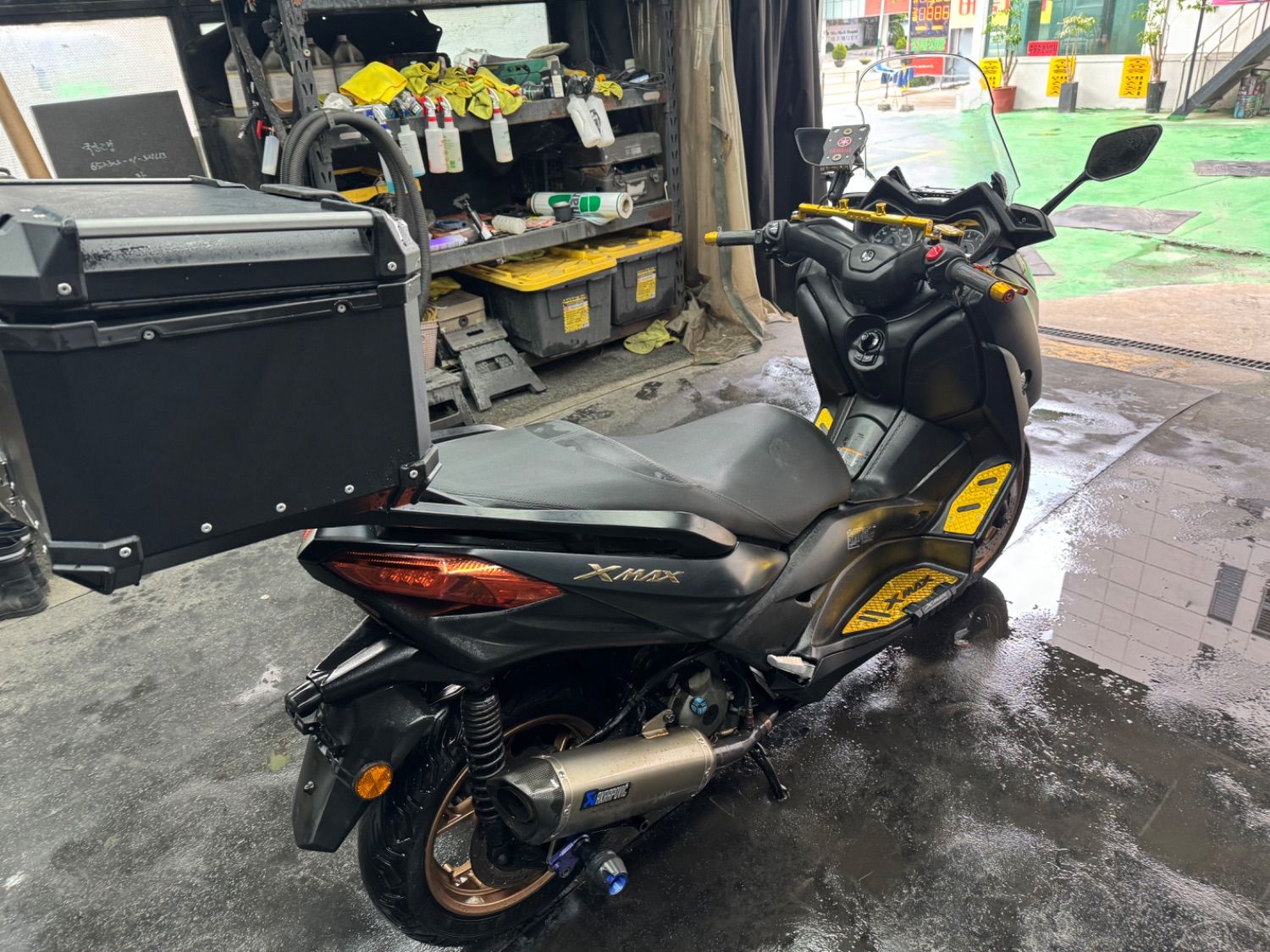 야마하 XMAX 300 ABS thumb 2