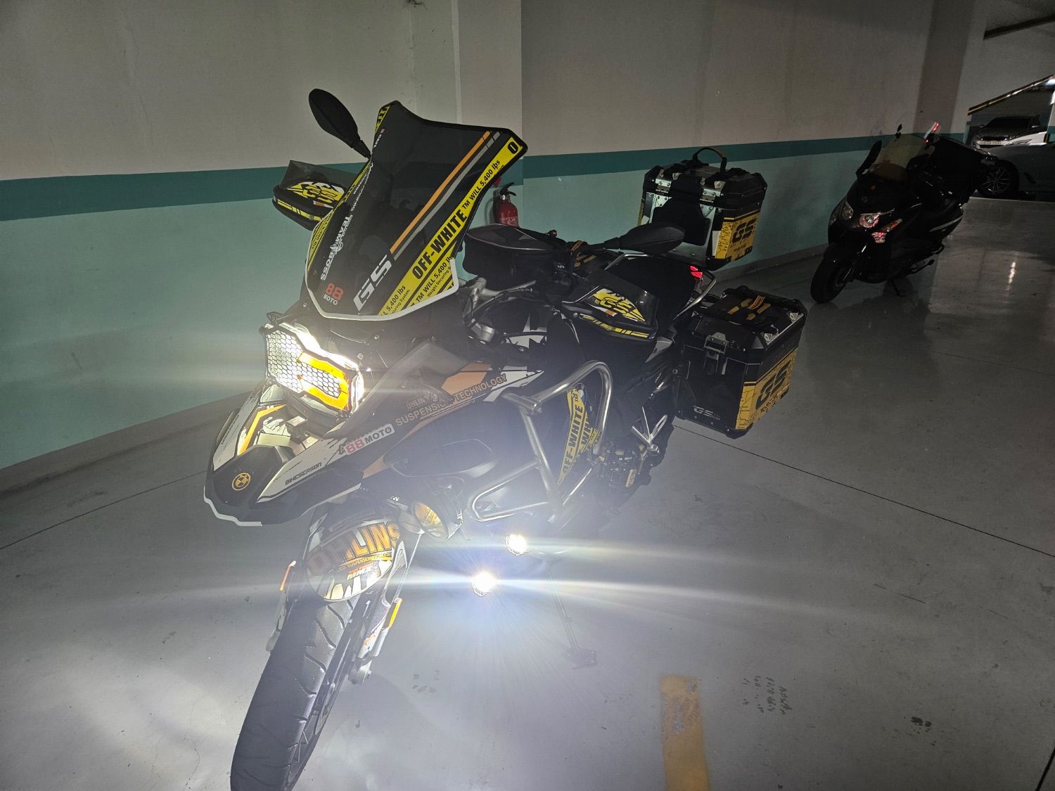 BMW R 1200 GS 어드벤처 2018 화이트 사진 6