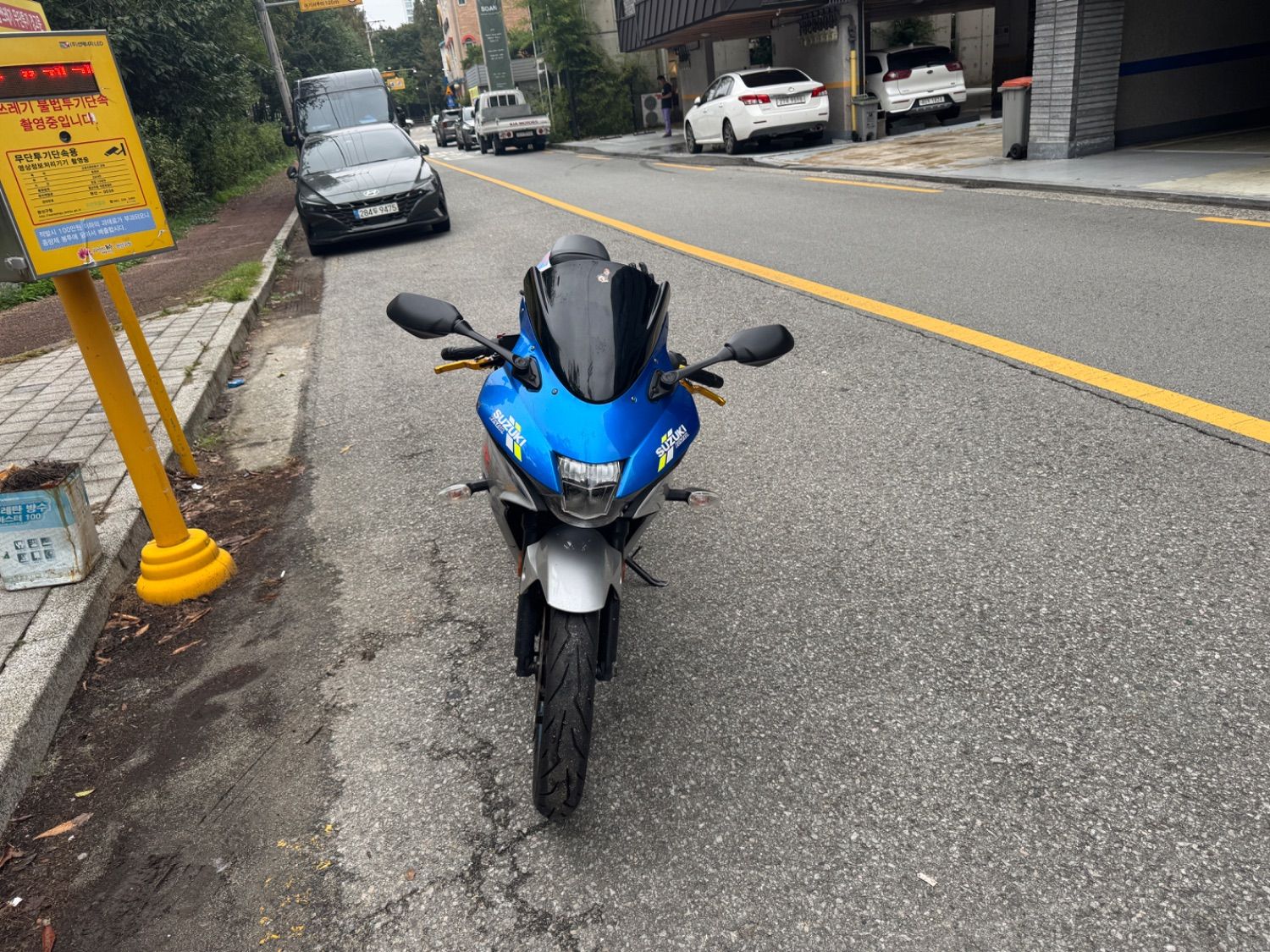 스즈키 GSX R 125 ABS more
