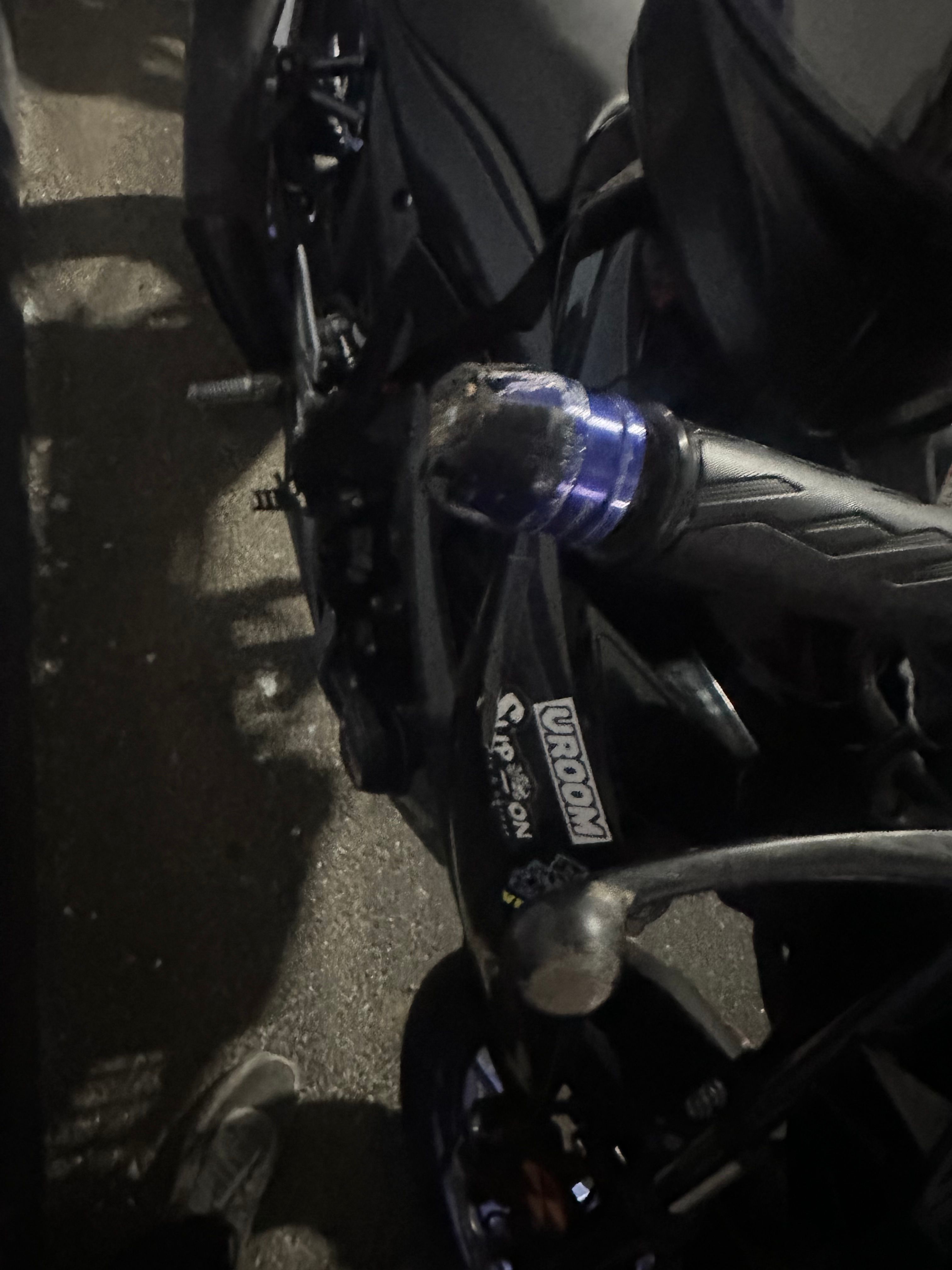 스즈키 GSX S 125 more