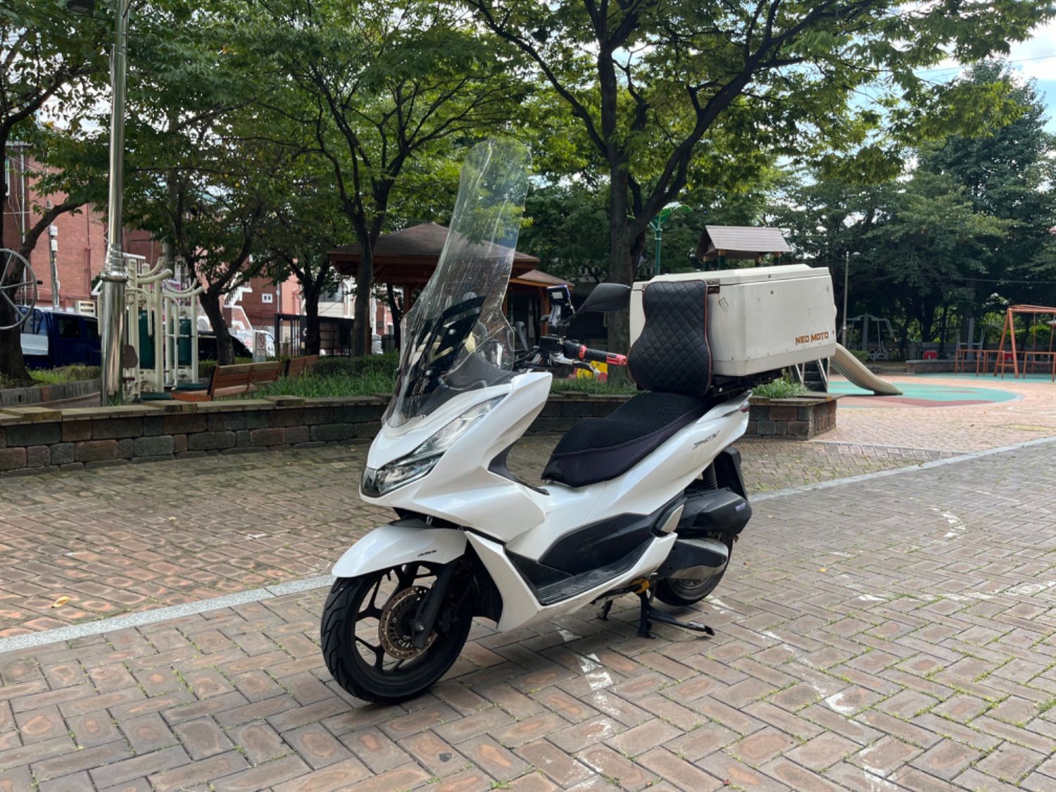 혼다 PCX 125 thumb 2