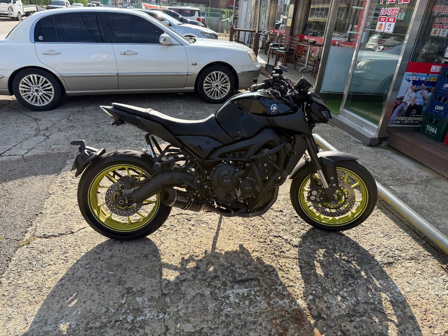 야마하 MT 09 2017 블랙 사진 2
