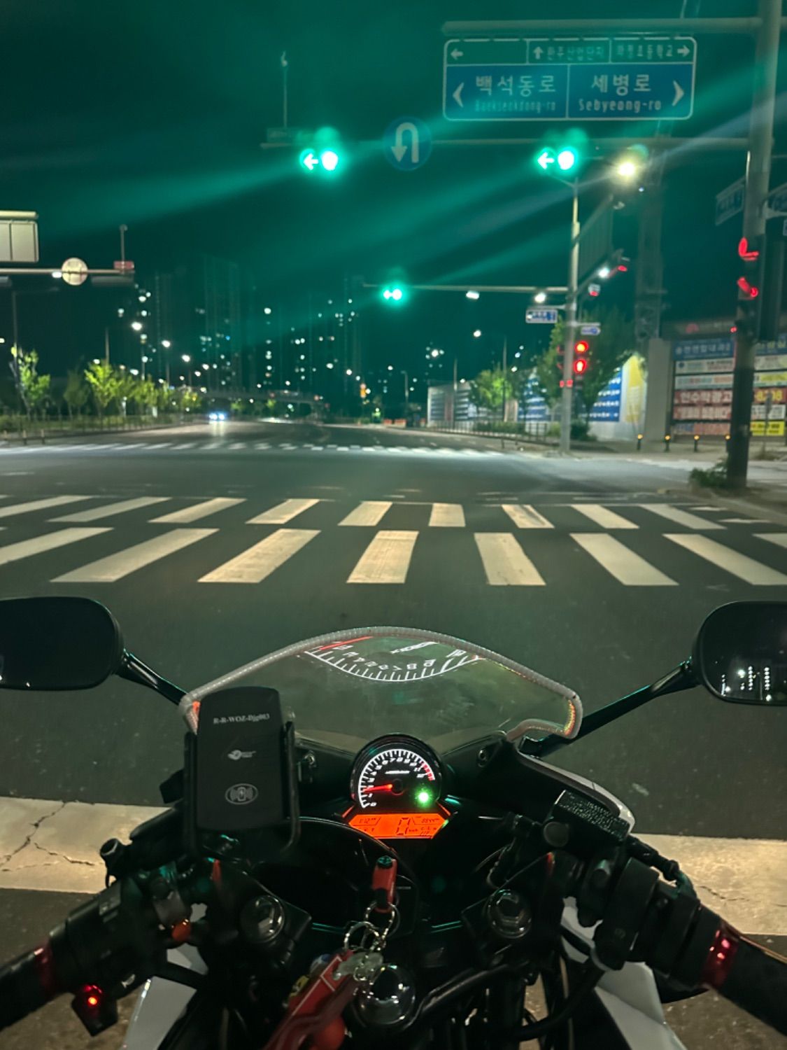 혼다 CBR 125 R more