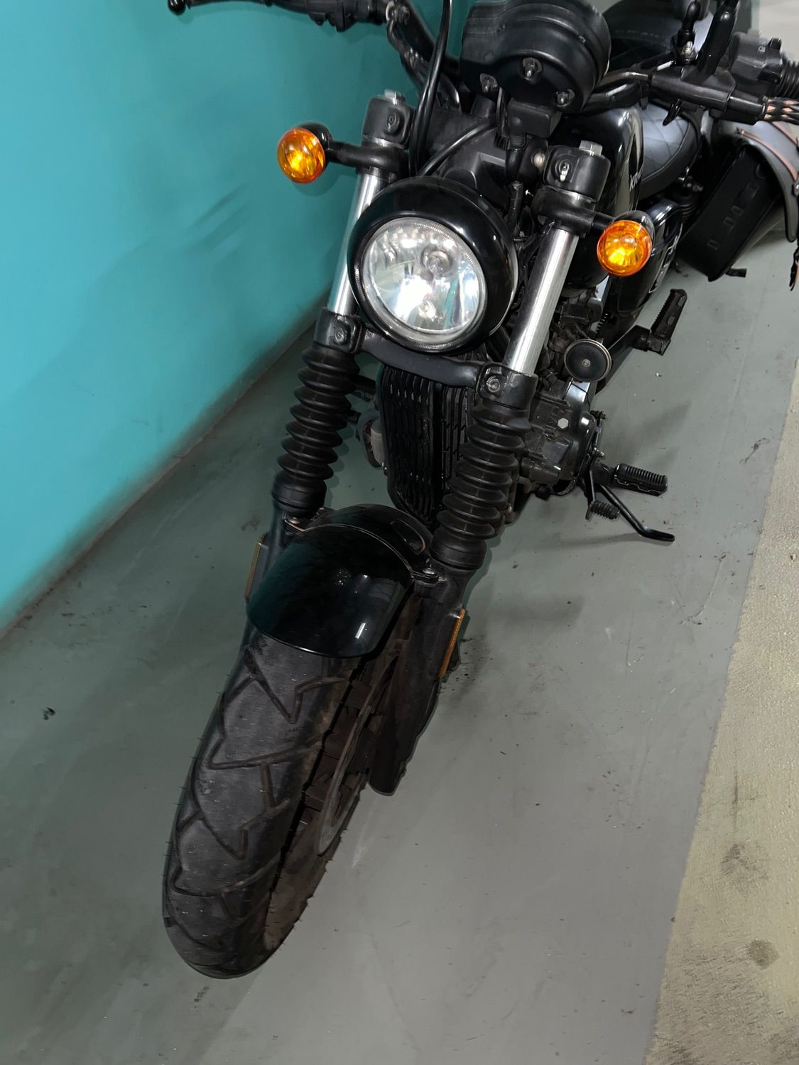 KR모터스 아퀼라 125 thumb 2