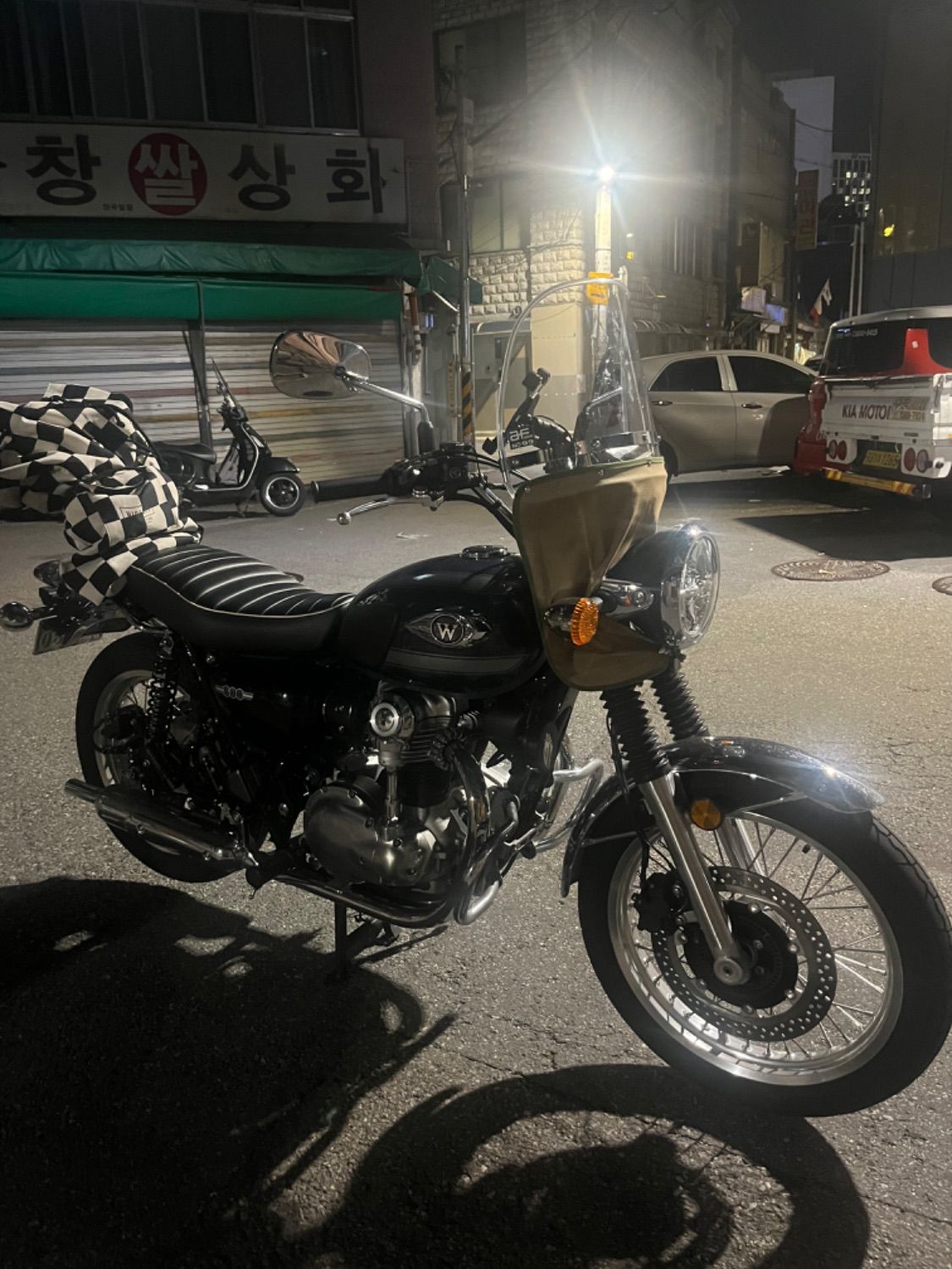 가와사키 W 800 thumb 2