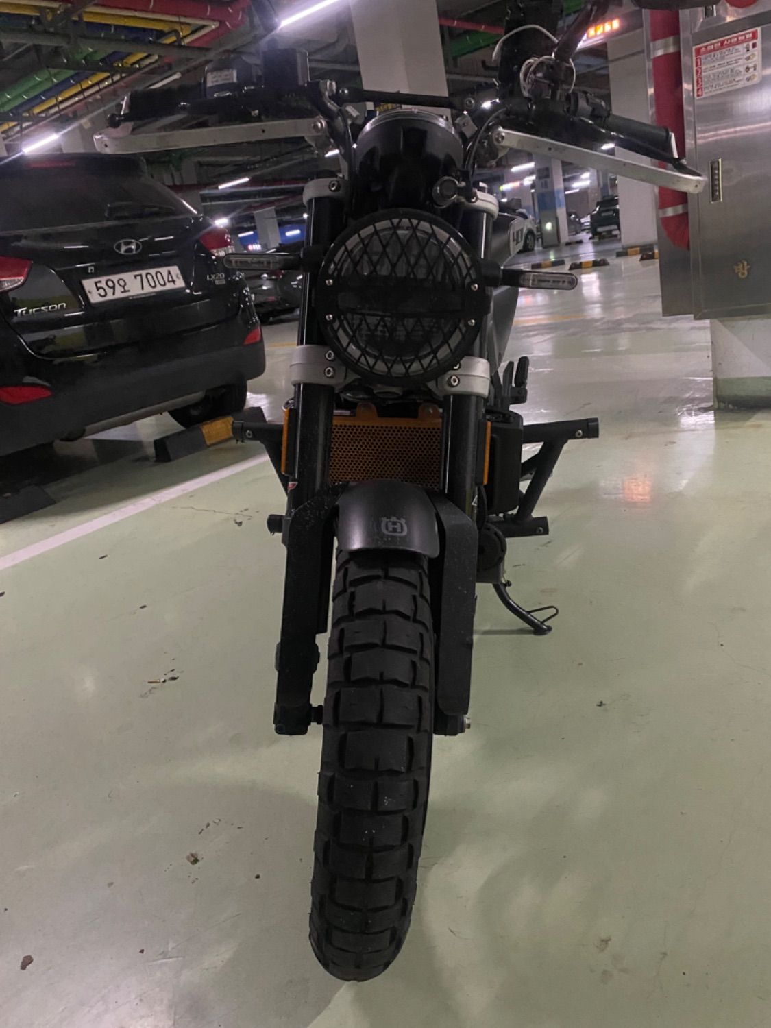 허스크바나 스바르트필렌 401 thumb 2