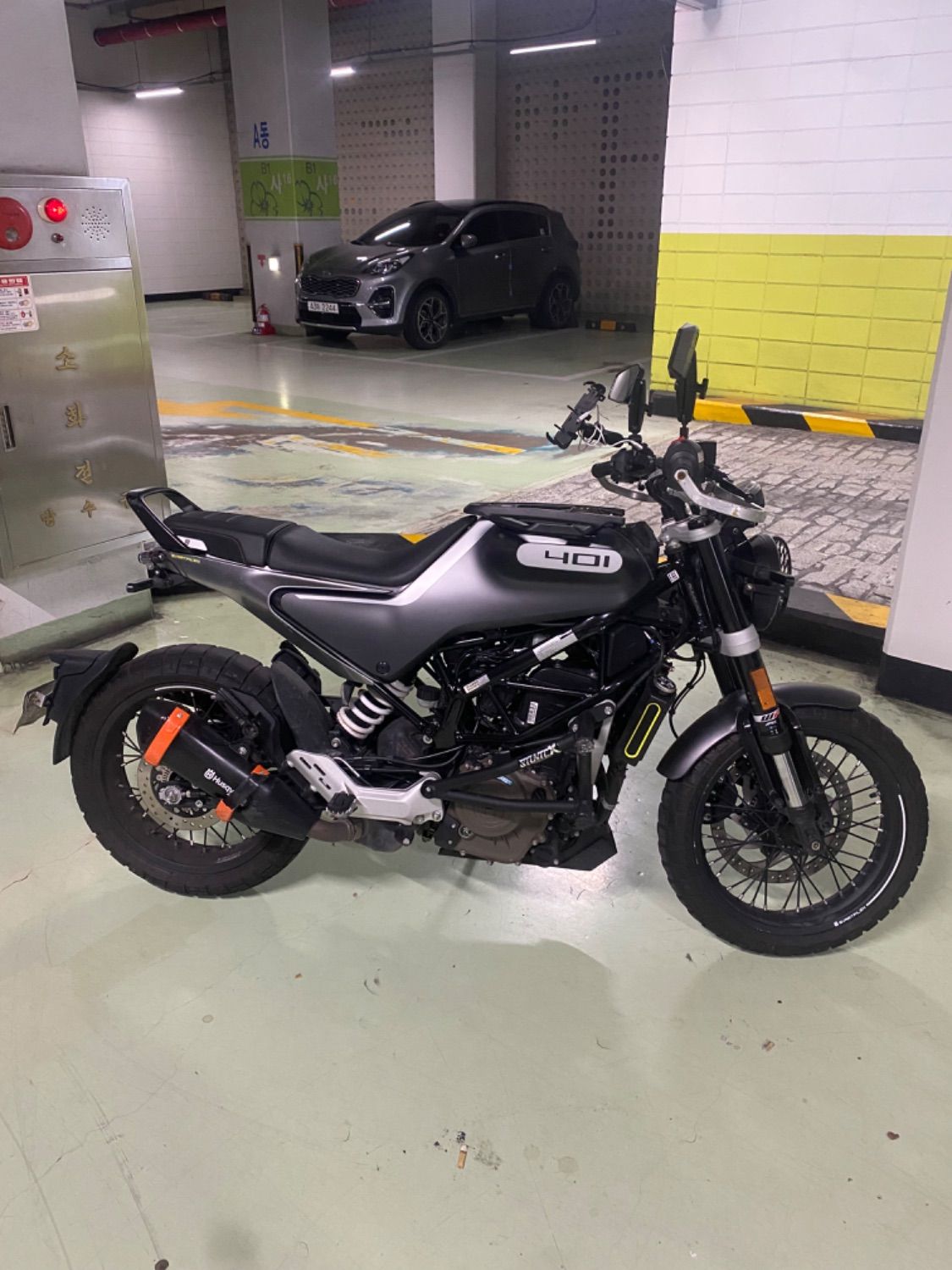 허스크바나 스바르트필렌 401 more