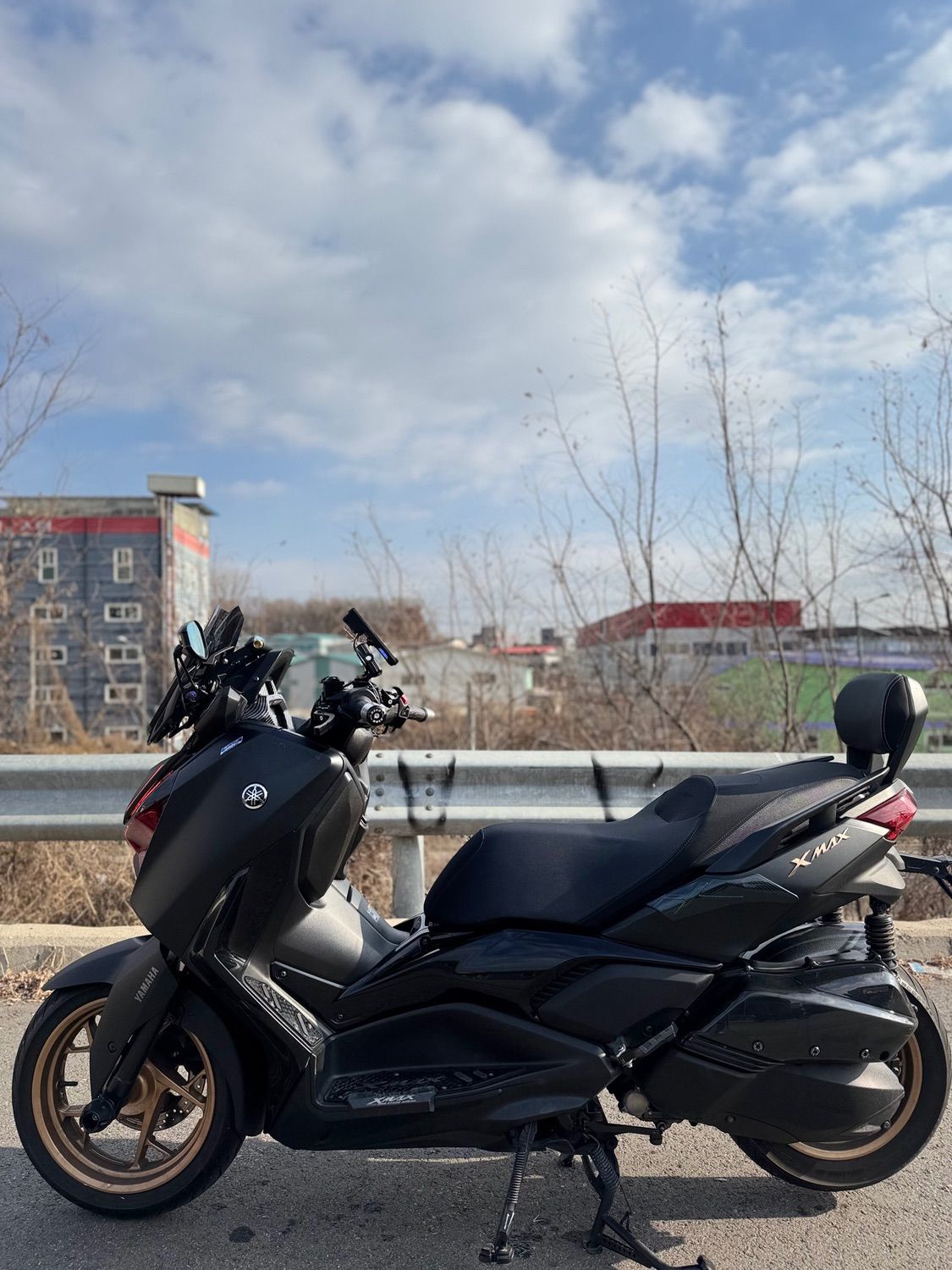 야마하 XMAX 300 ABS thumb 2