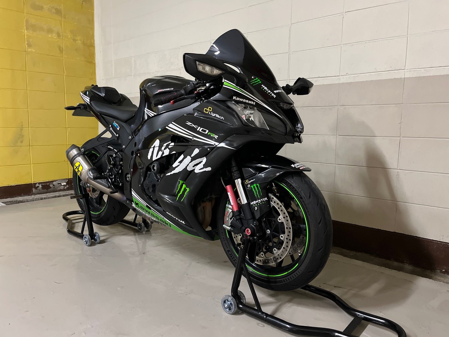 가와사키 닌자 ZX 10 R 2016 블랙 사진 1